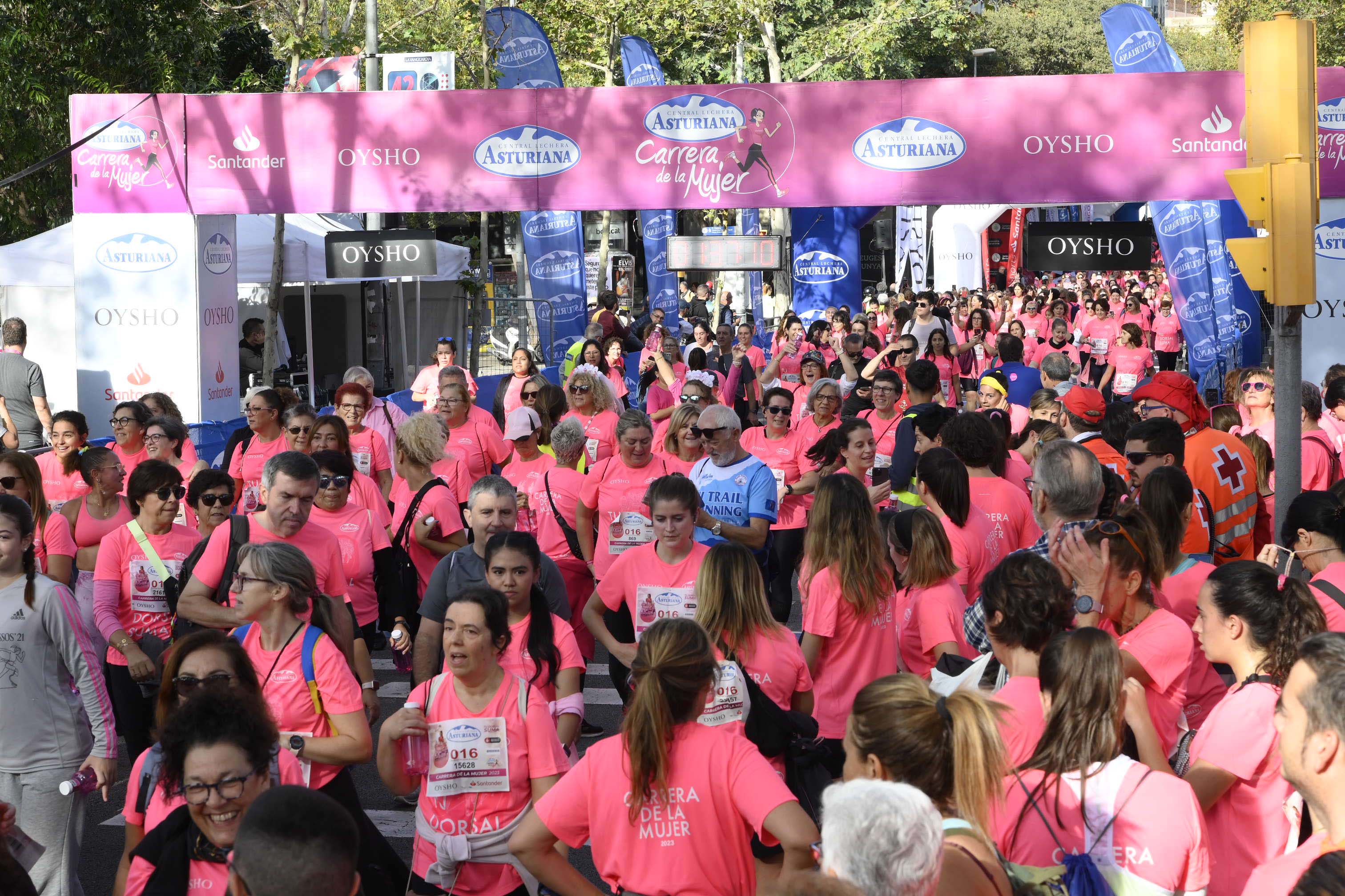 Las mejores fotos de la Carrera de la Mujer de Barcelona 2023. 5912