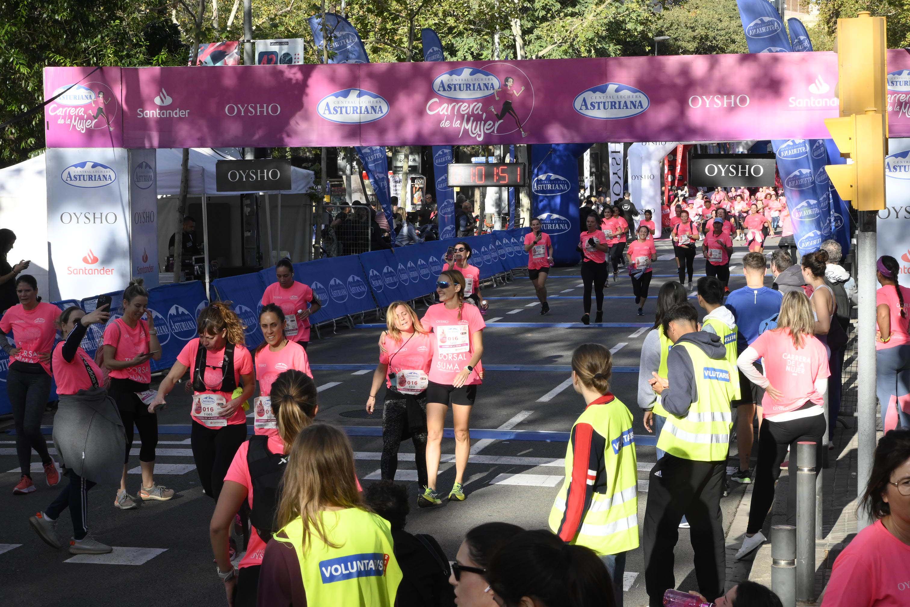 Las mejores fotos de la Carrera de la Mujer de Barcelona 2023. 4932
