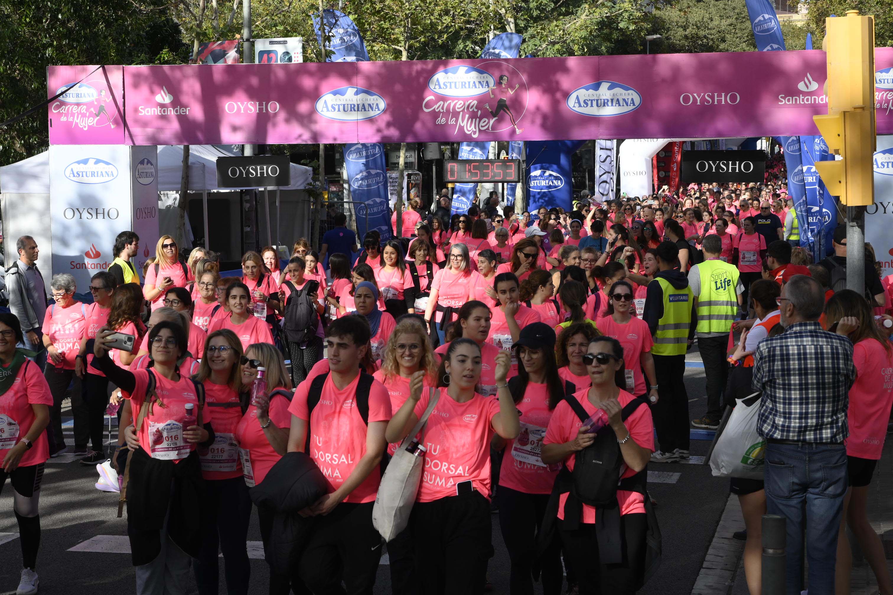 Las mejores fotos de la Carrera de la Mujer de Barcelona 2023. 6405