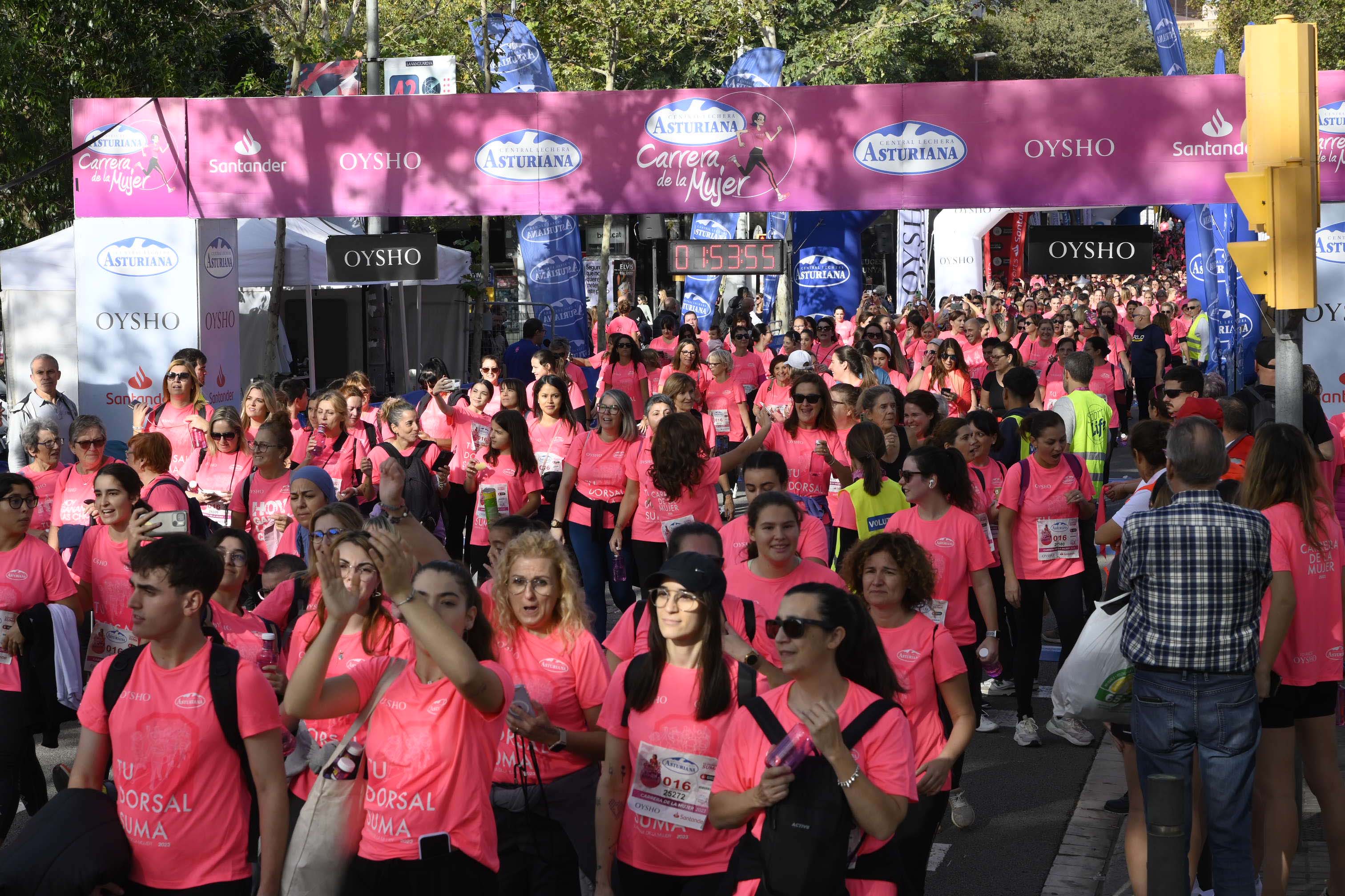 Las mejores fotos de la Carrera de la Mujer de Barcelona 2023. 6406