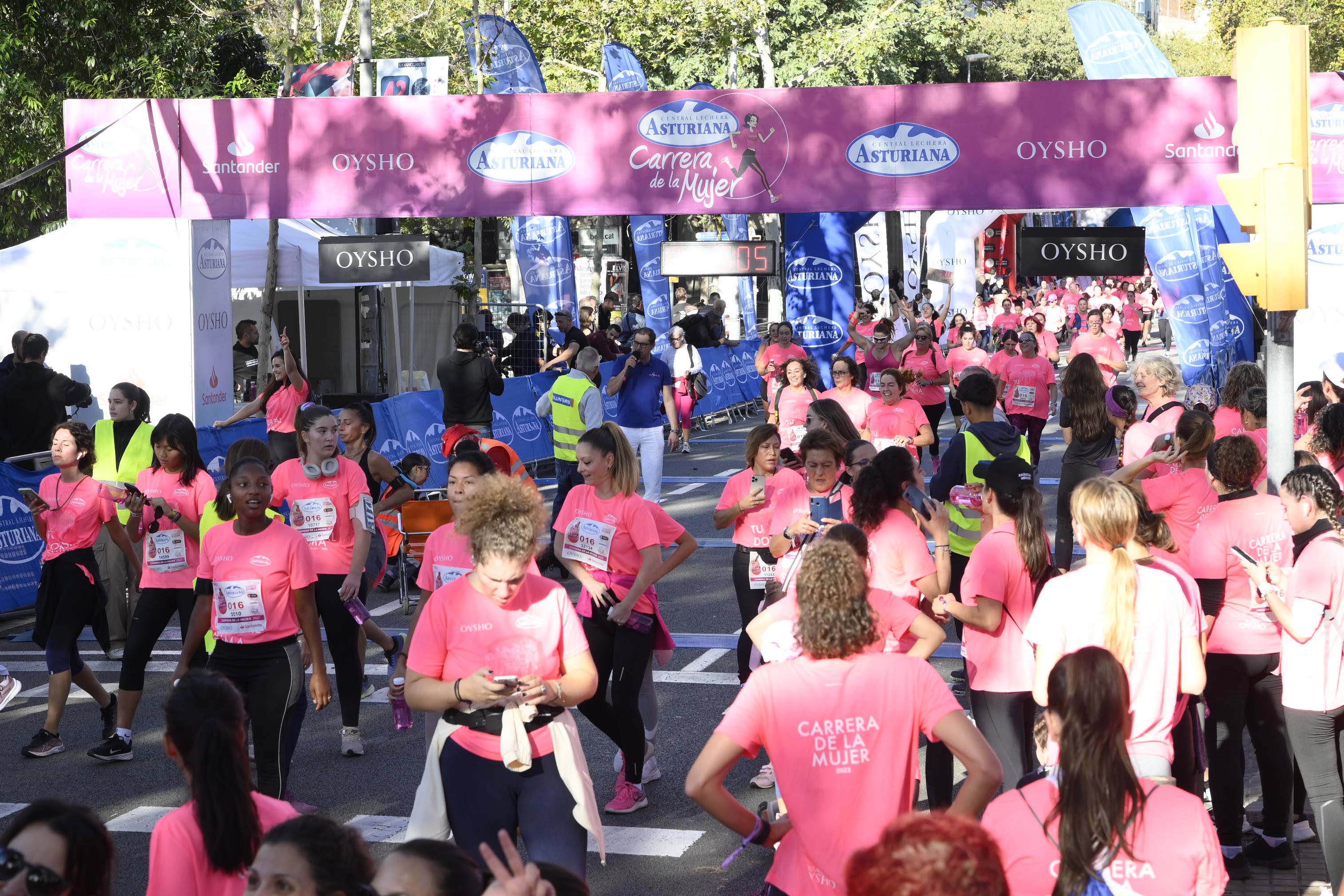 Las mejores fotos de la Carrera de la Mujer de Barcelona 2023. 5315