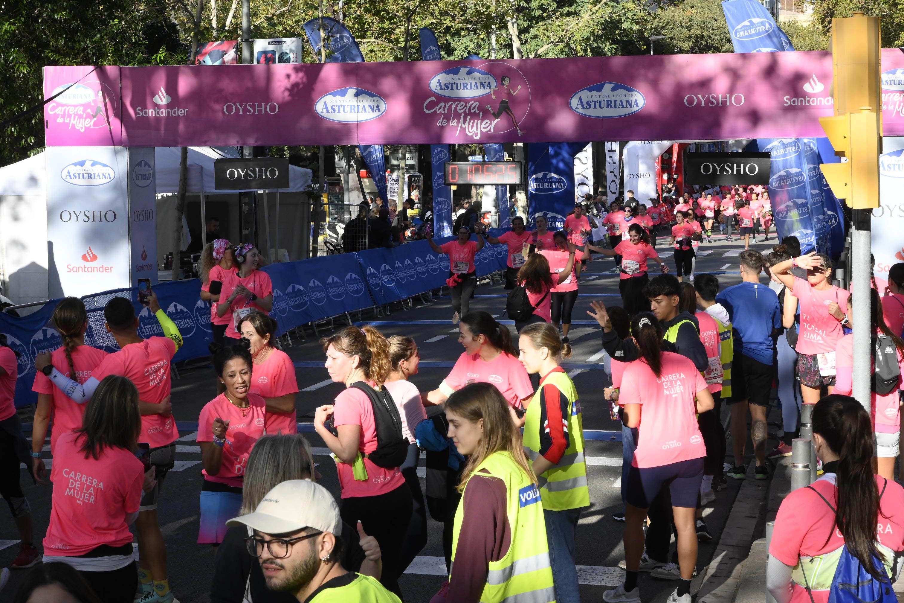Las mejores fotos de la Carrera de la Mujer de Barcelona 2023. 5069