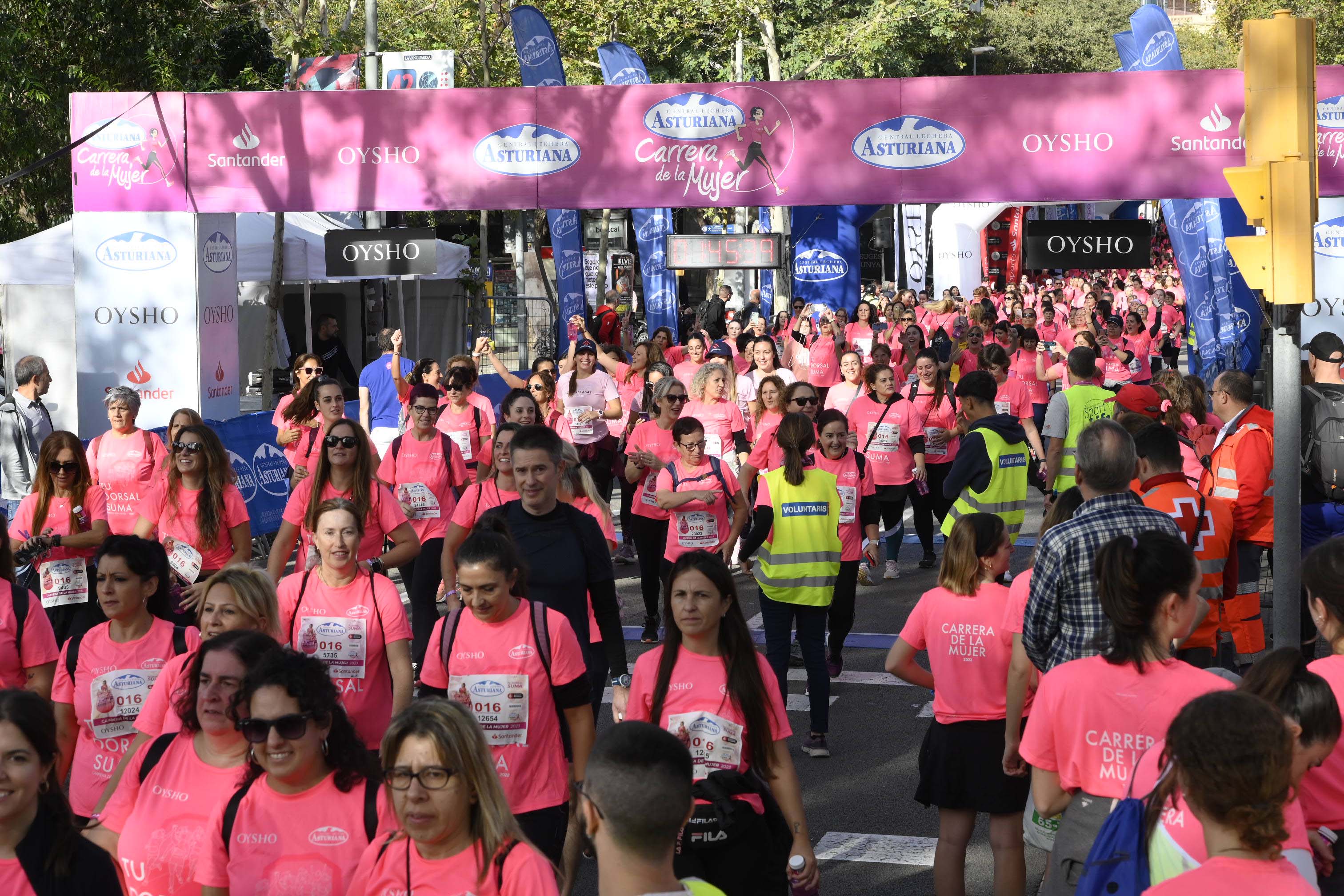 Las mejores fotos de la Carrera de la Mujer de Barcelona 2023. 6162