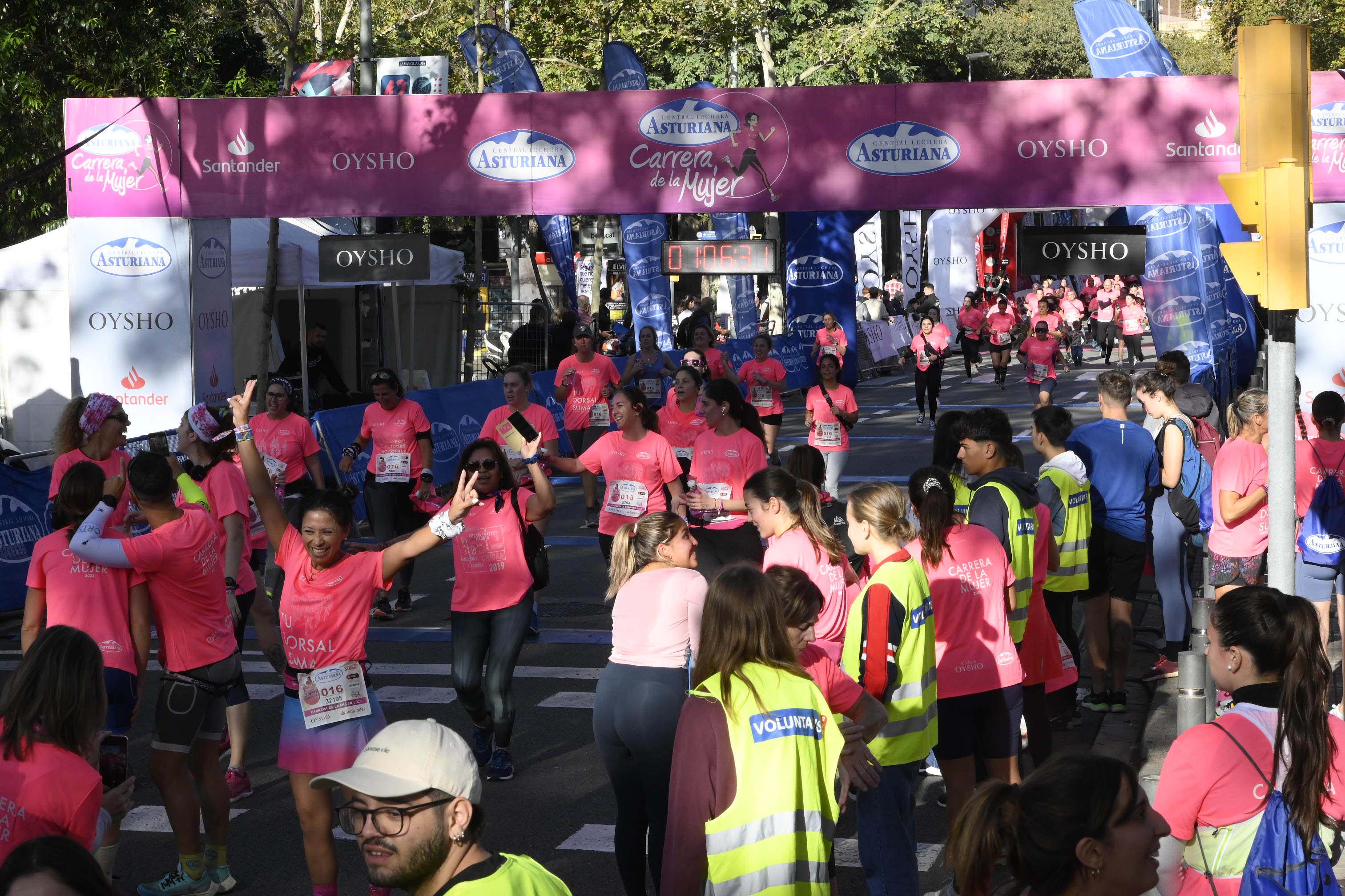 Las mejores fotos de la Carrera de la Mujer de Barcelona 2023. 5072