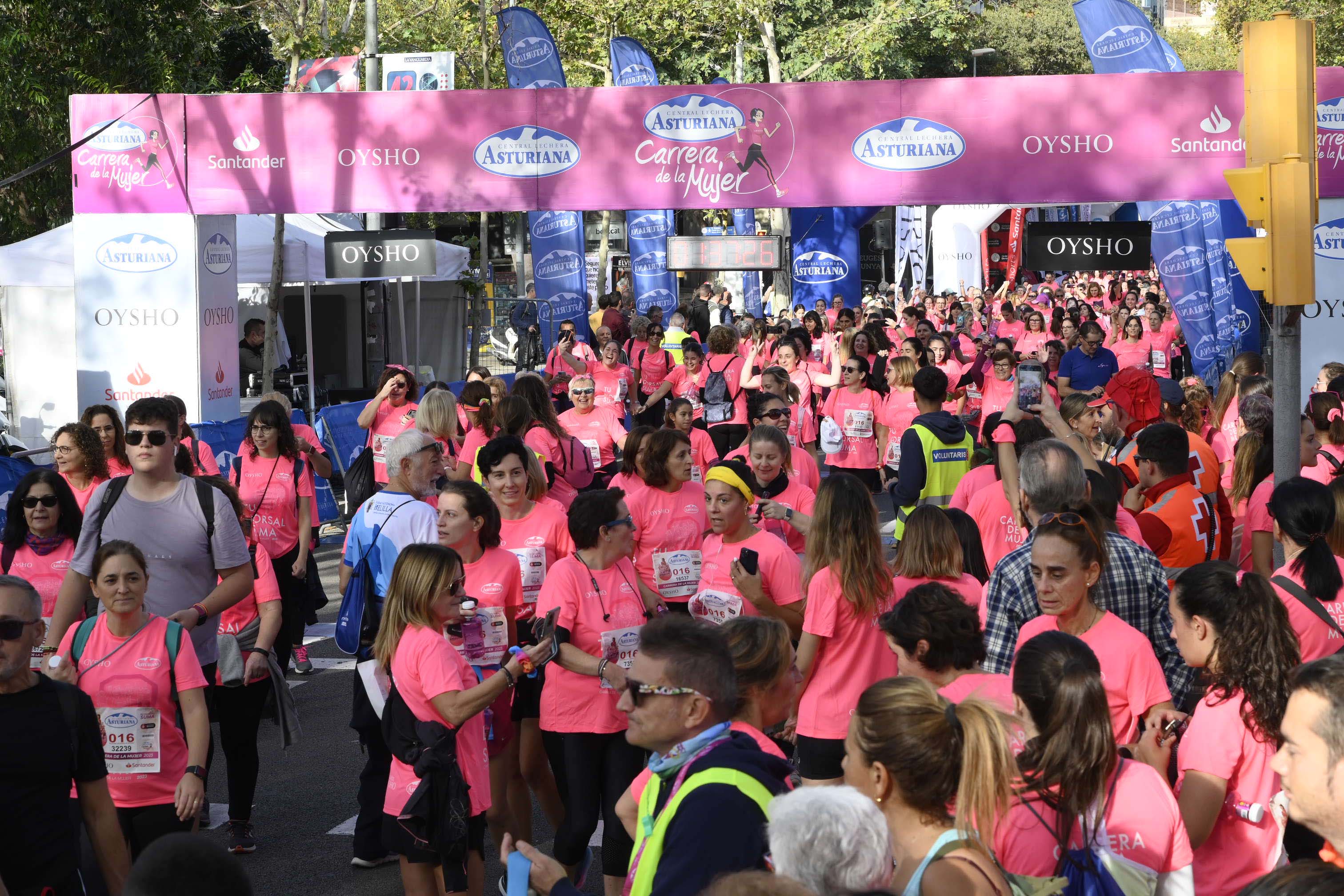 Las mejores fotos de la Carrera de la Mujer de Barcelona 2023. 5920