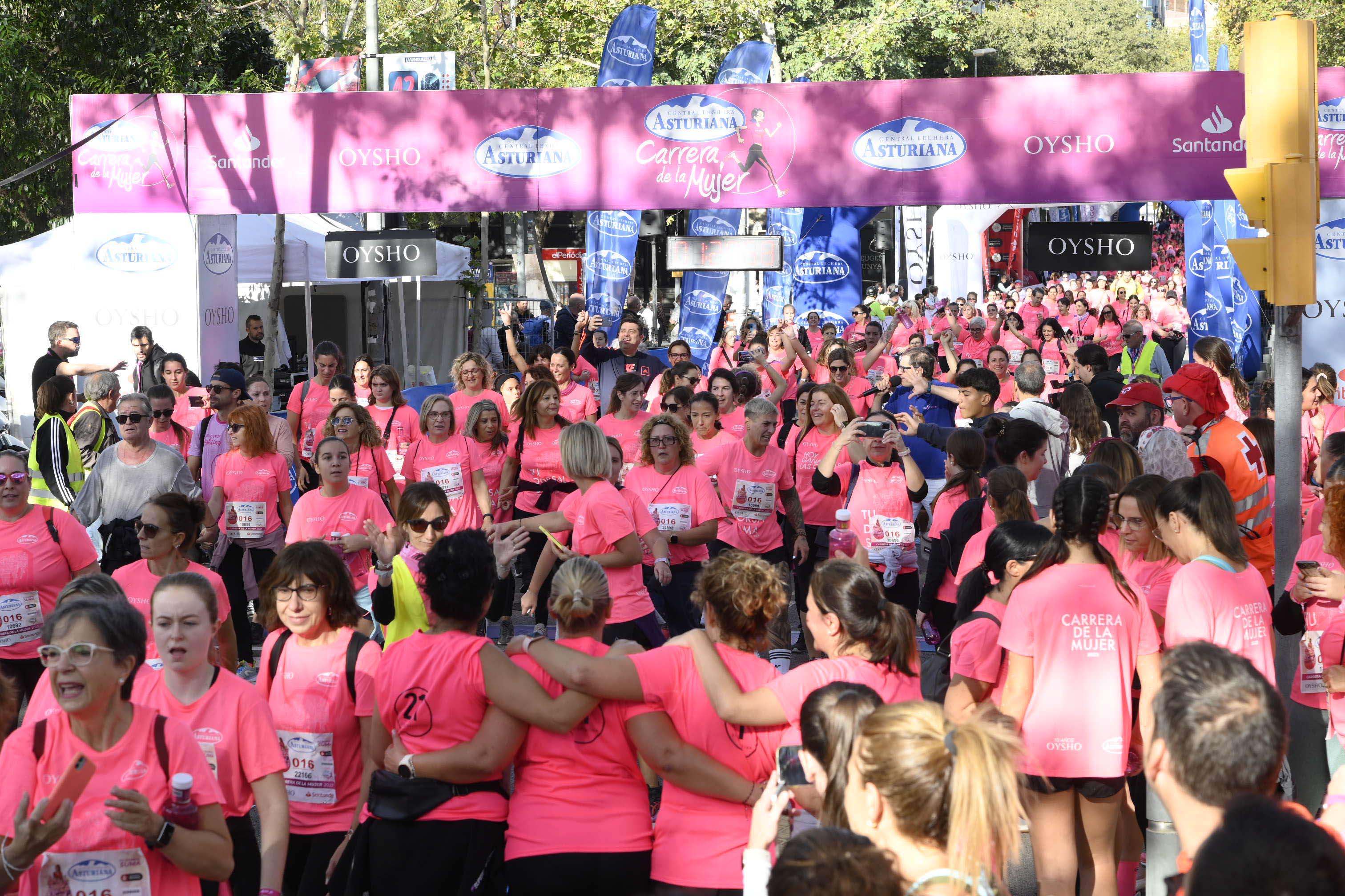 Las mejores fotos de la Carrera de la Mujer de Barcelona 2023. 5672
