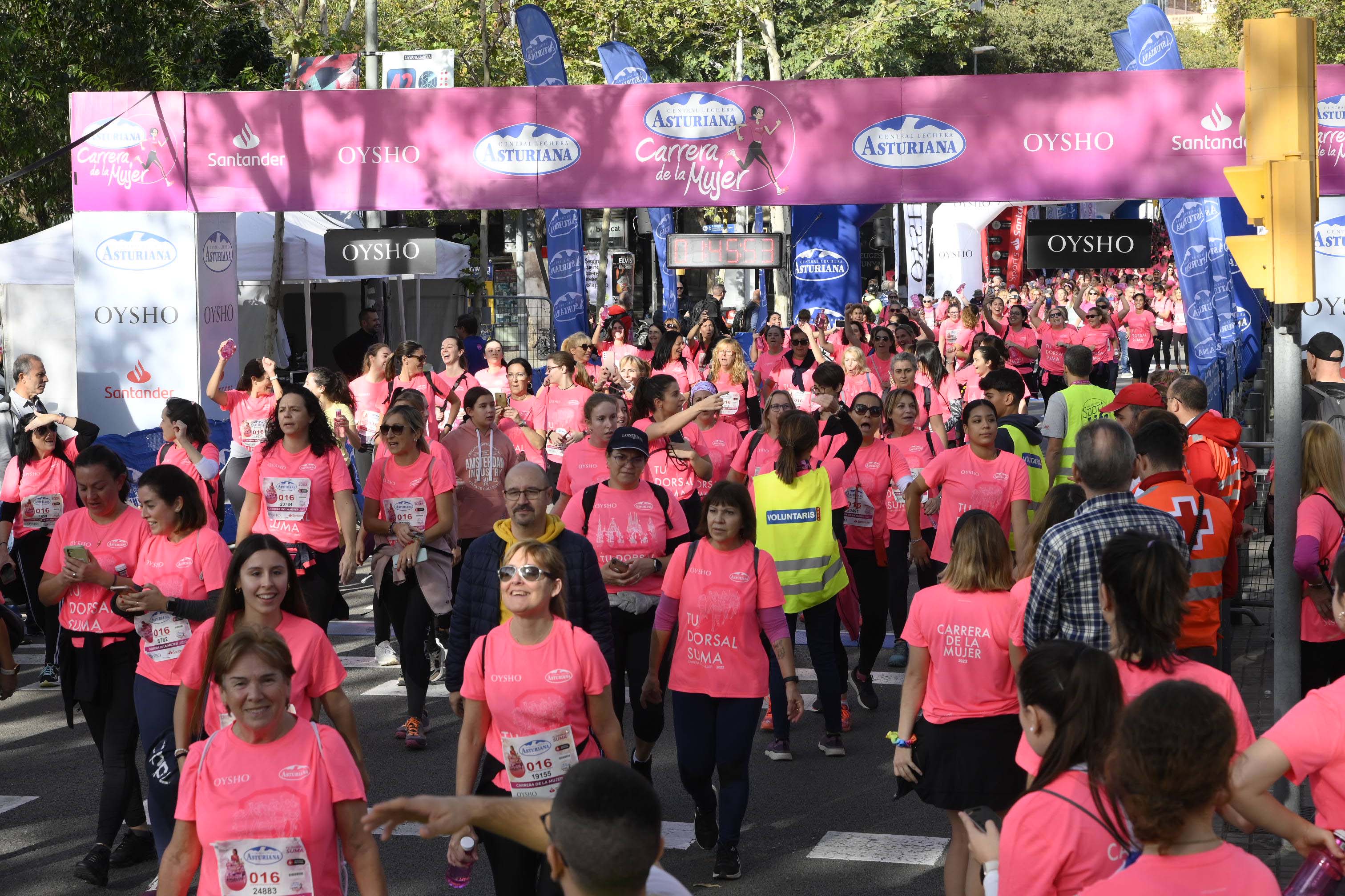 Las mejores fotos de la Carrera de la Mujer de Barcelona 2023. 6169