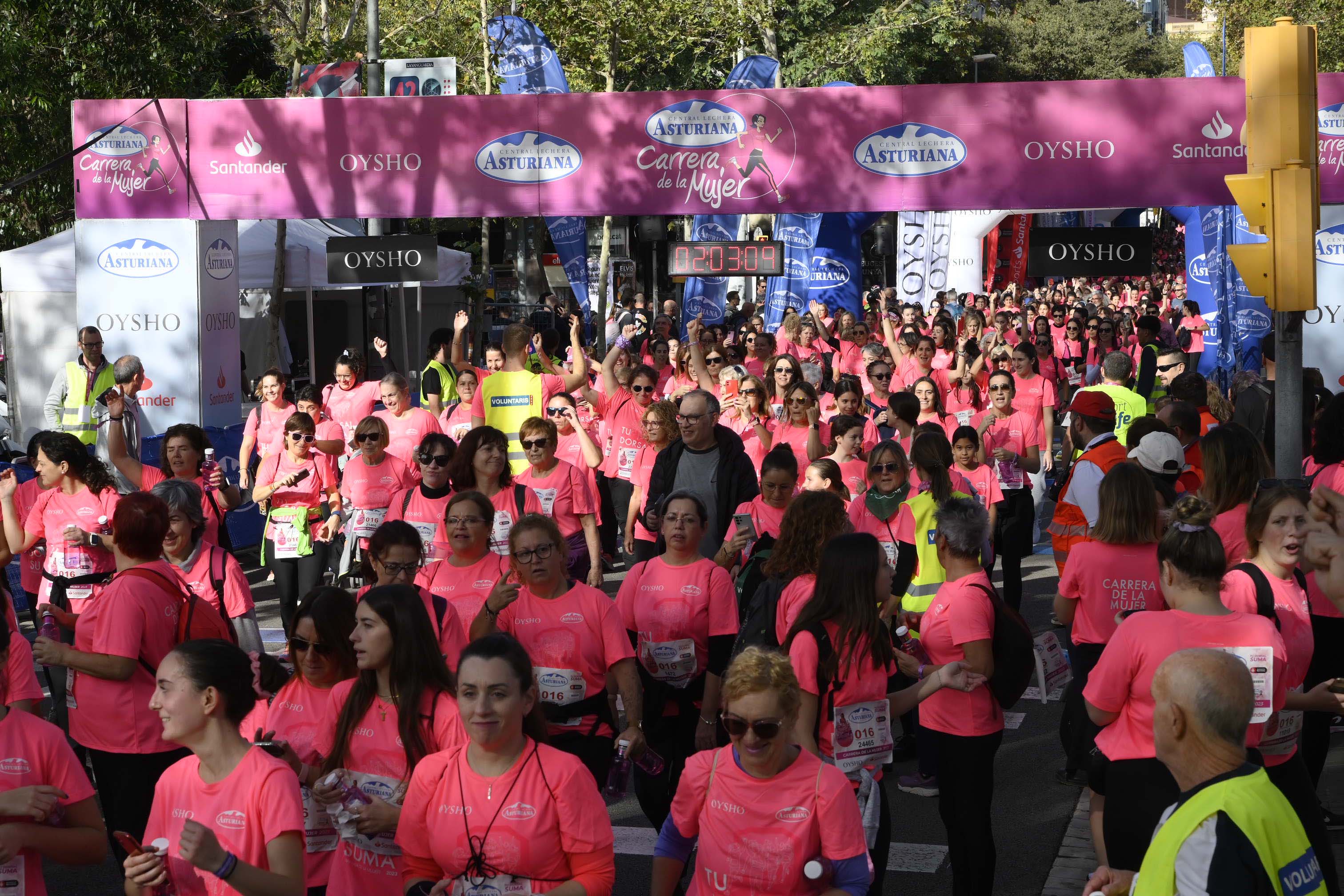 Las mejores fotos de la Carrera de la Mujer de Barcelona 2023. 6664