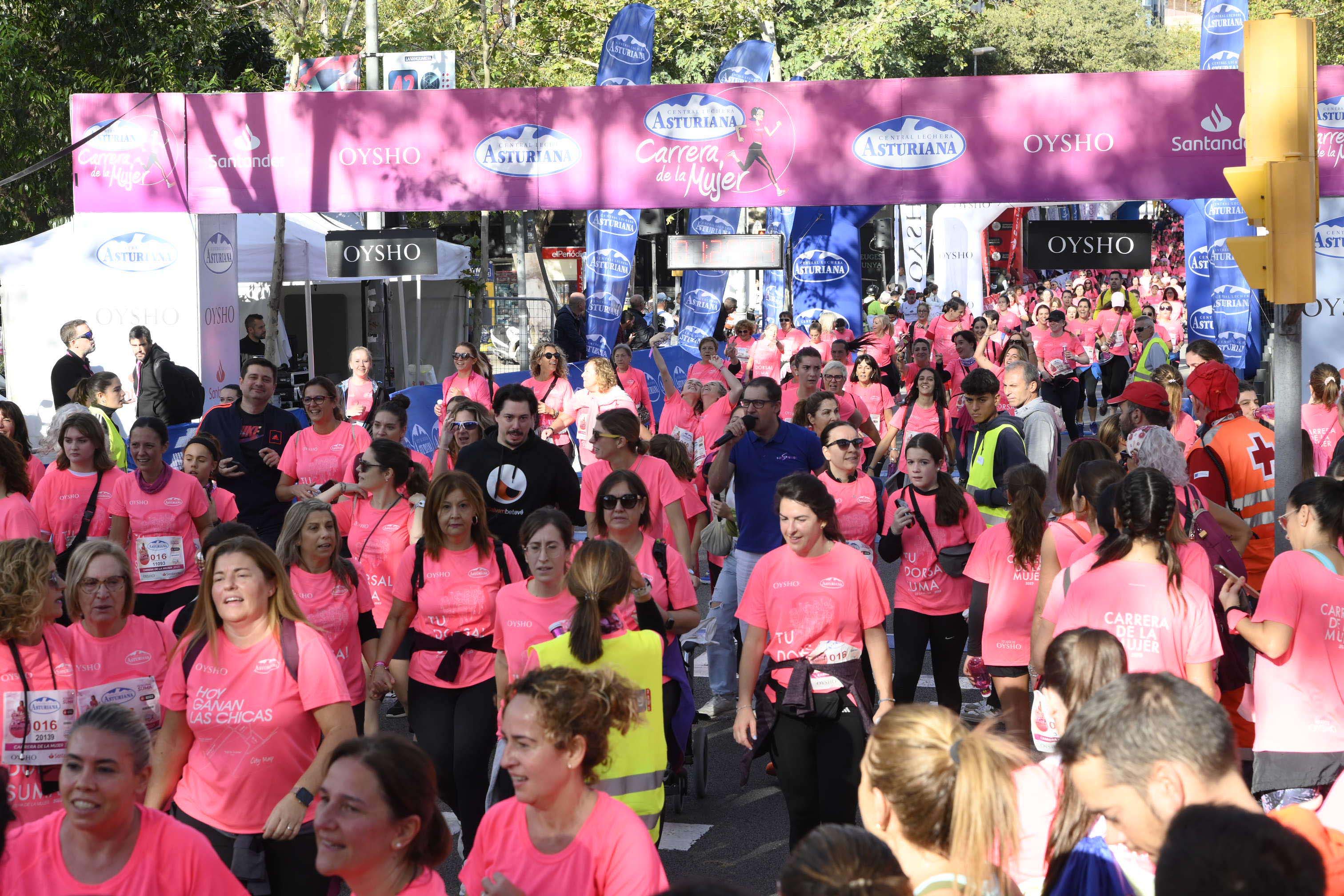 Las mejores fotos de la Carrera de la Mujer de Barcelona 2023. 5675