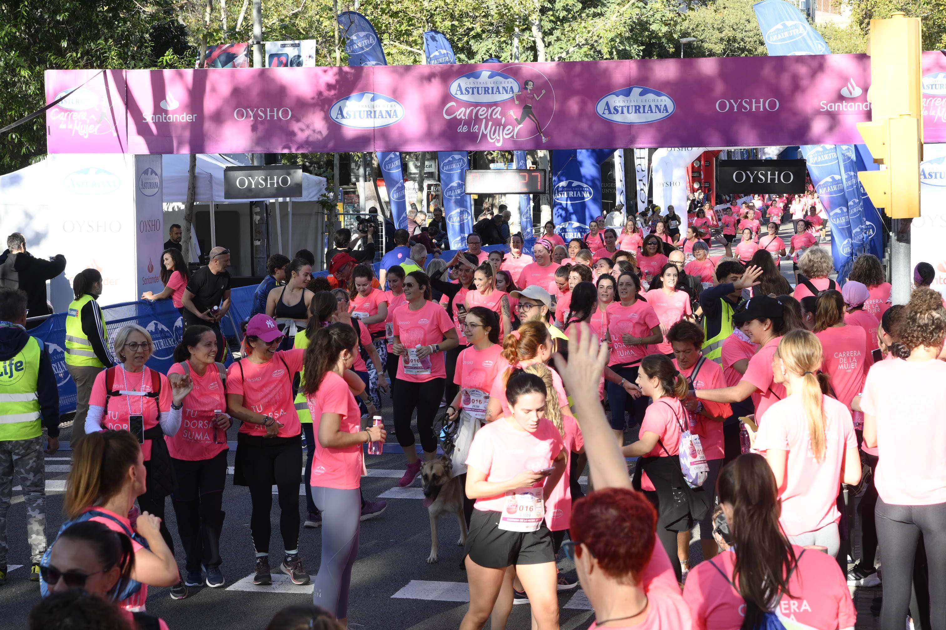 Las mejores fotos de la Carrera de la Mujer de Barcelona 2023. 5326