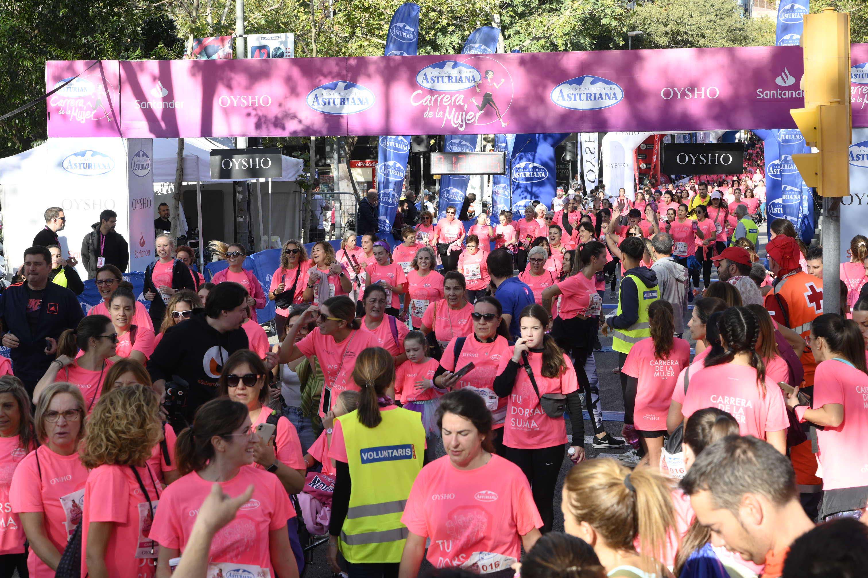 Las mejores fotos de la Carrera de la Mujer de Barcelona 2023. 5676