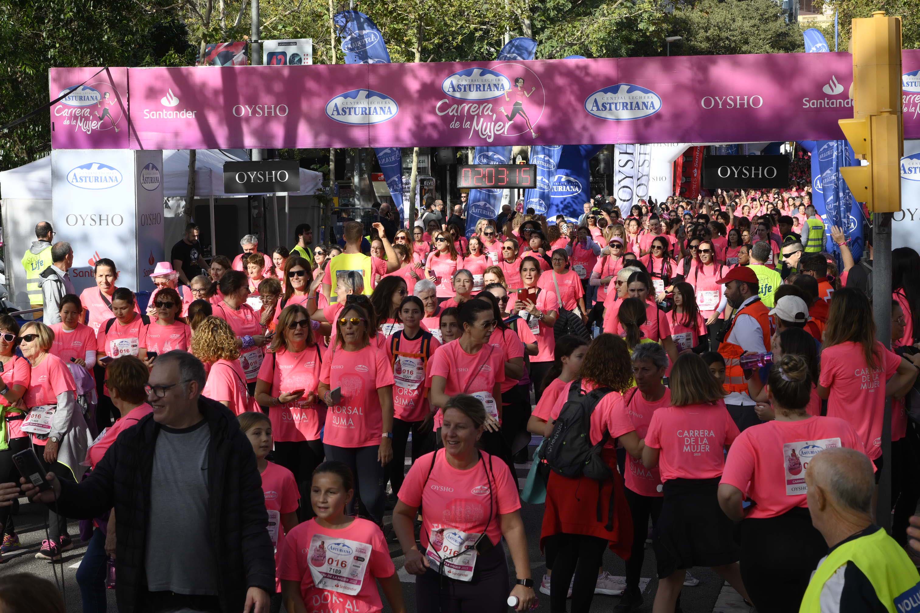 Las mejores fotos de la Carrera de la Mujer de Barcelona 2023. 6667