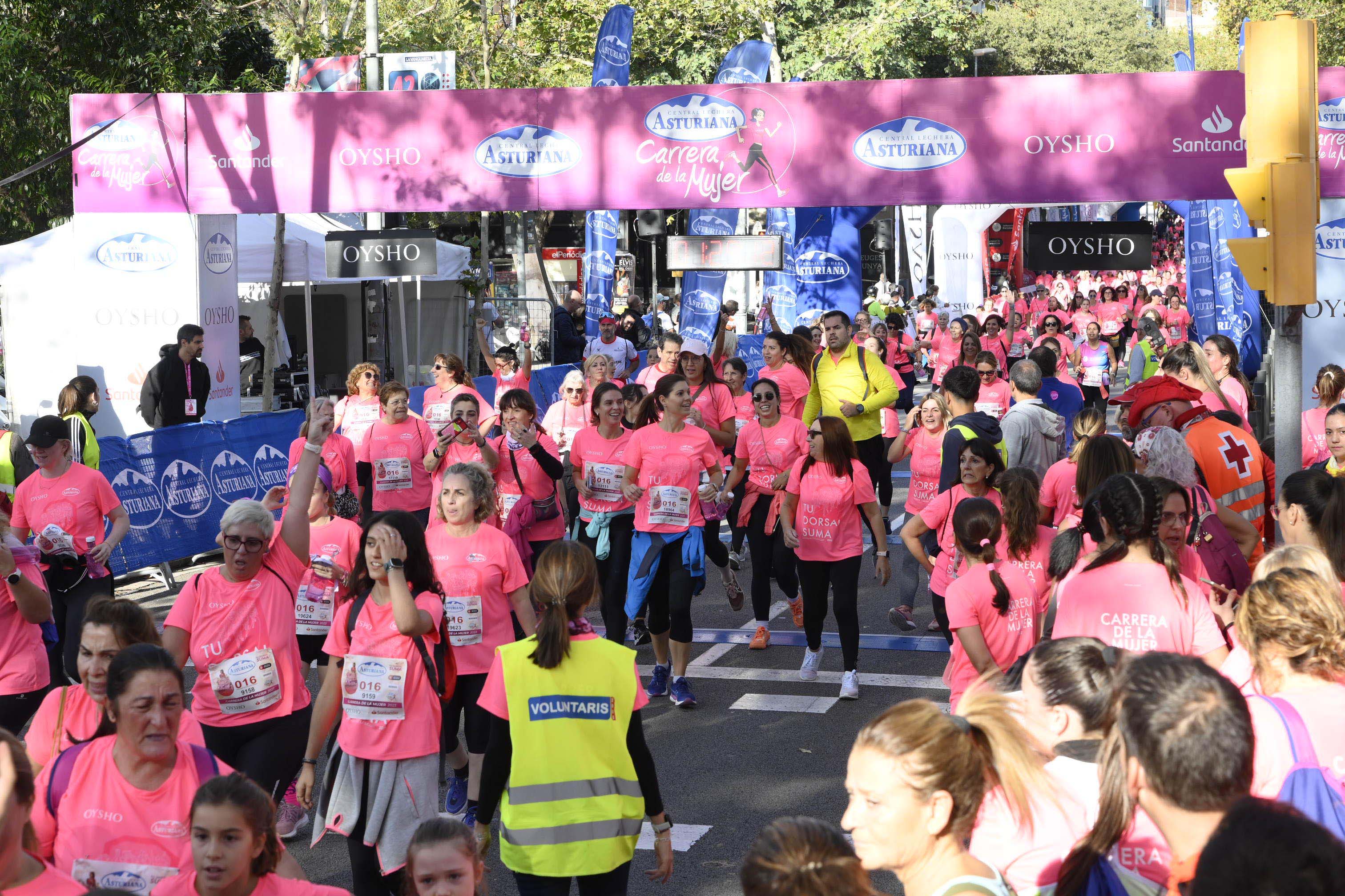 Las mejores fotos de la Carrera de la Mujer de Barcelona 2023. 5679