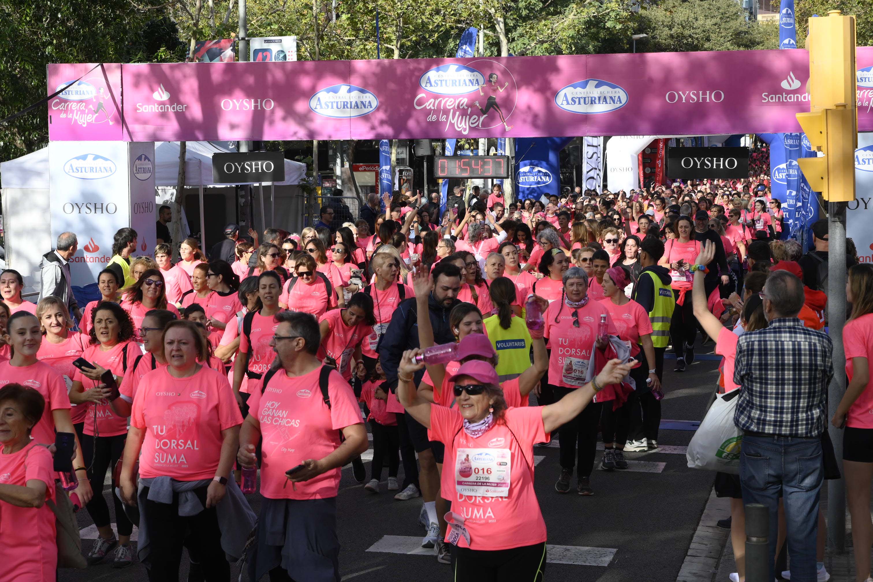 Las mejores fotos de la Carrera de la Mujer de Barcelona 2023. 6422