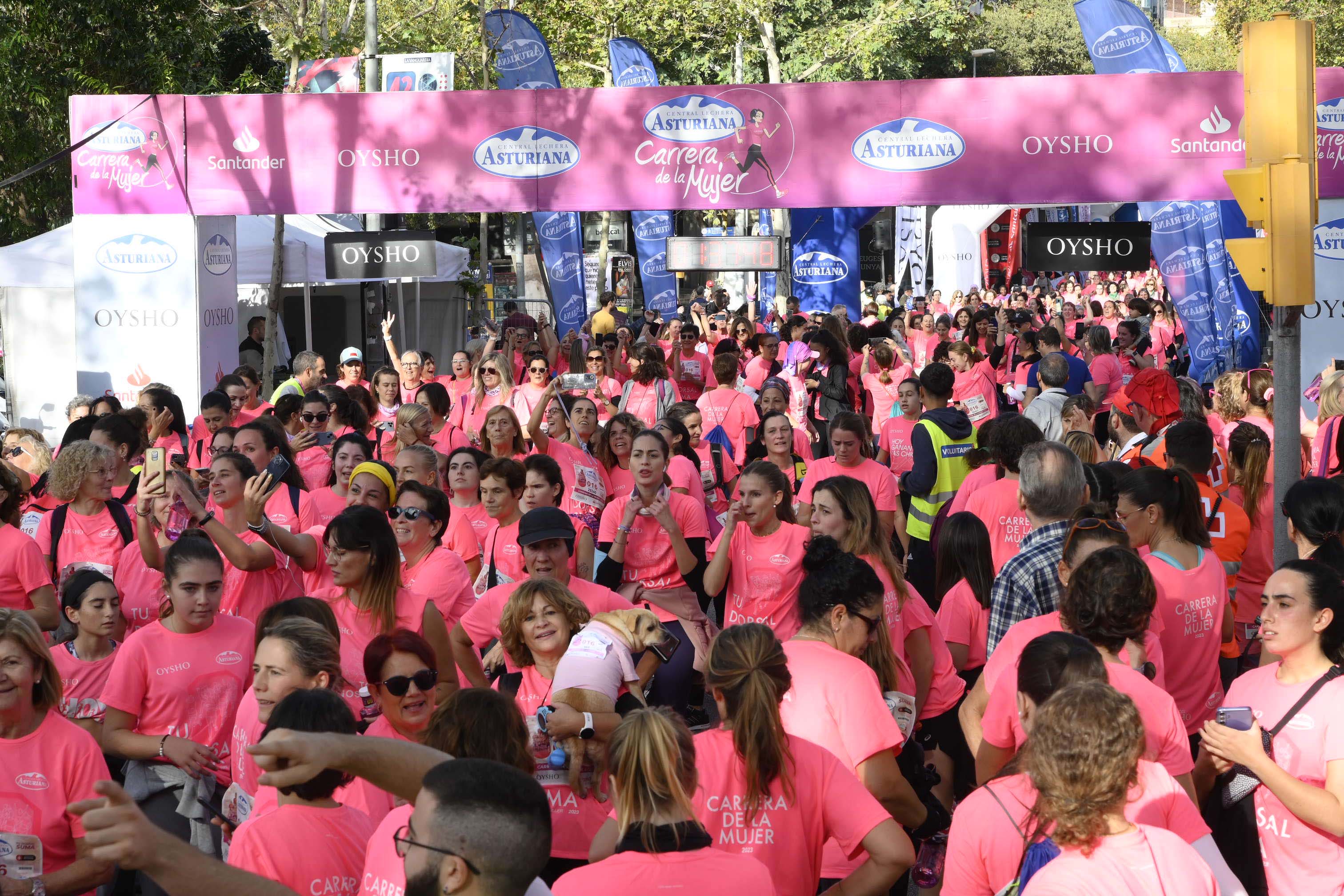 Las mejores fotos de la Carrera de la Mujer de Barcelona 2023. 5931