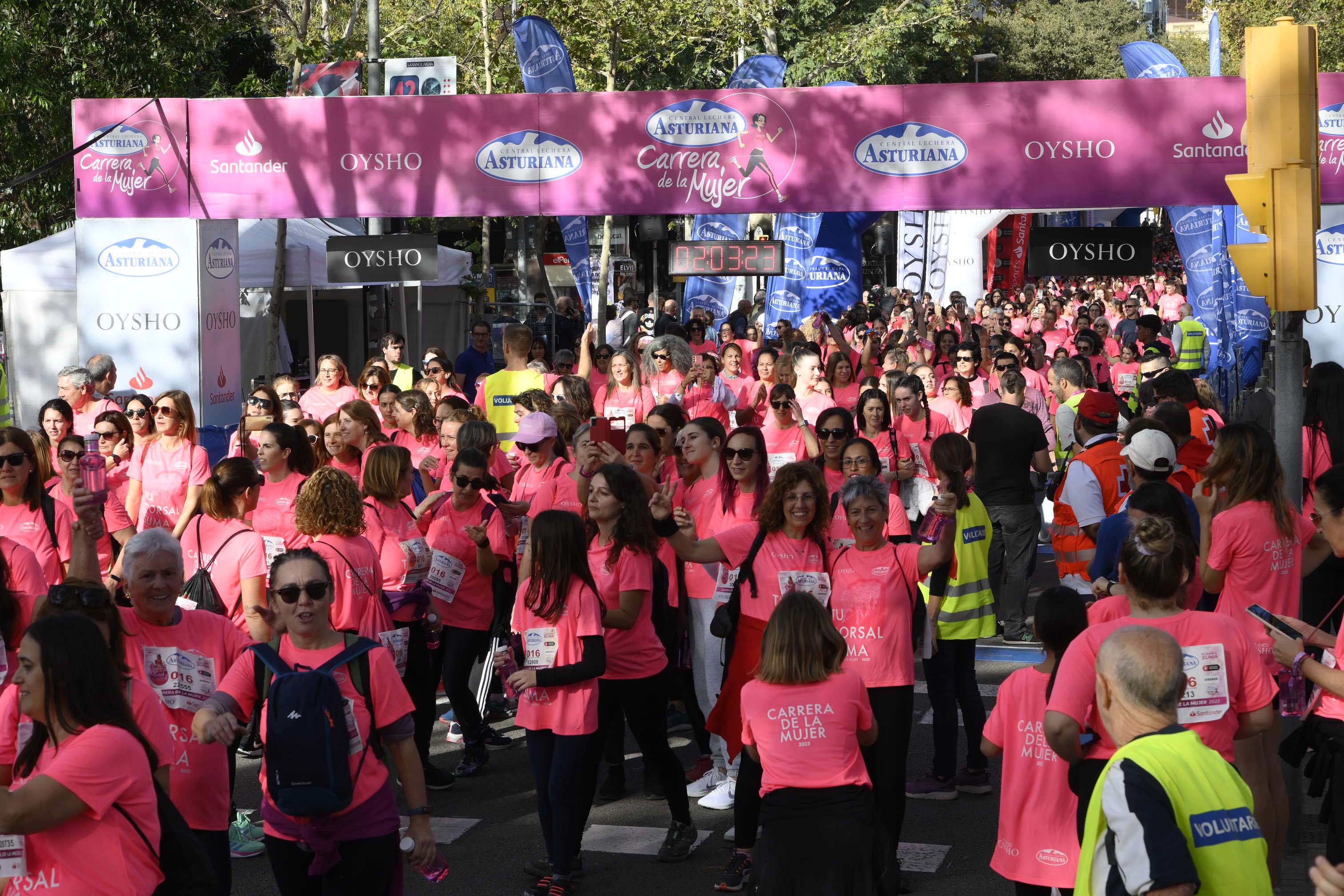 Las mejores fotos de la Carrera de la Mujer de Barcelona 2023. 6671