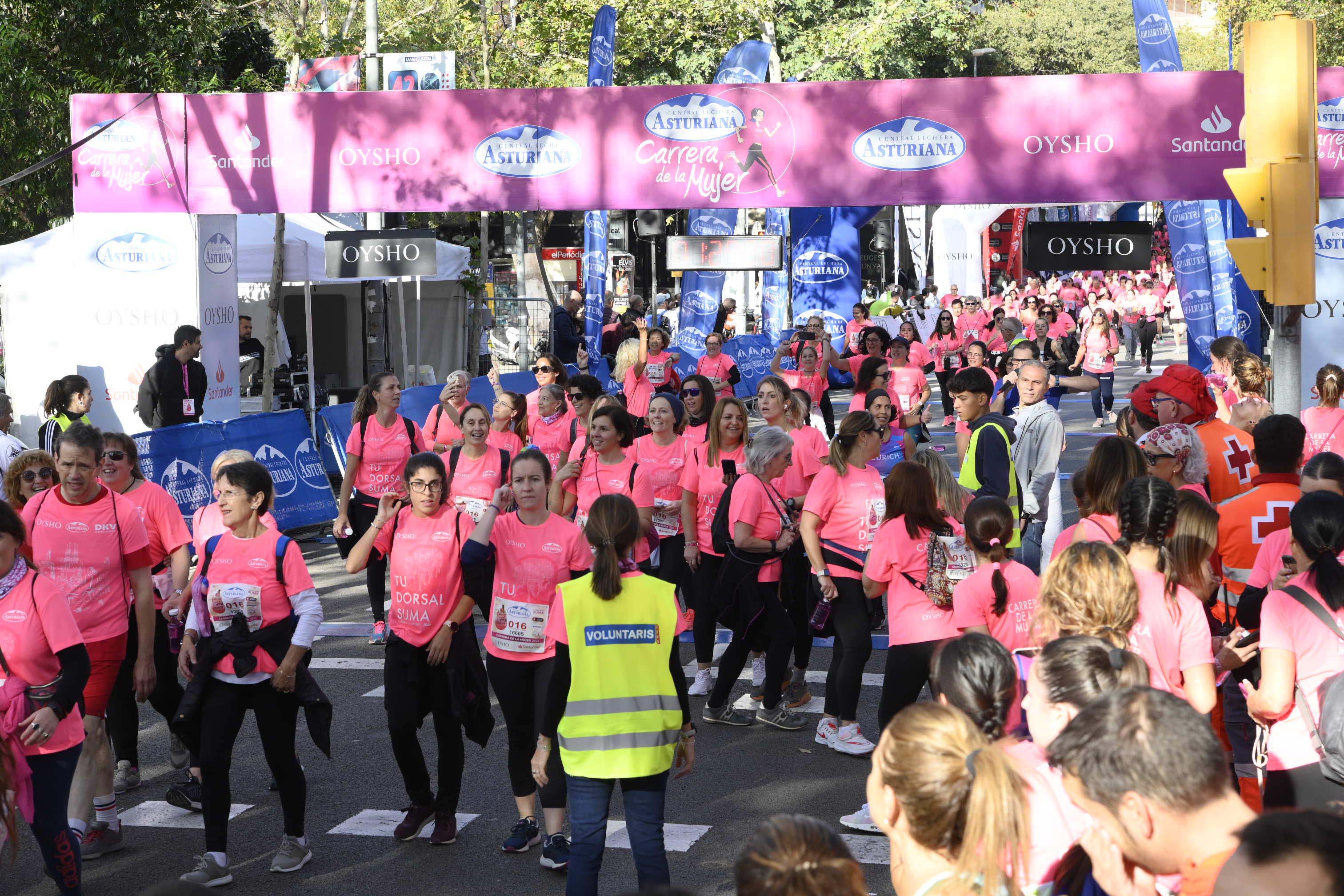 Las mejores fotos de la Carrera de la Mujer de Barcelona 2023. 5683