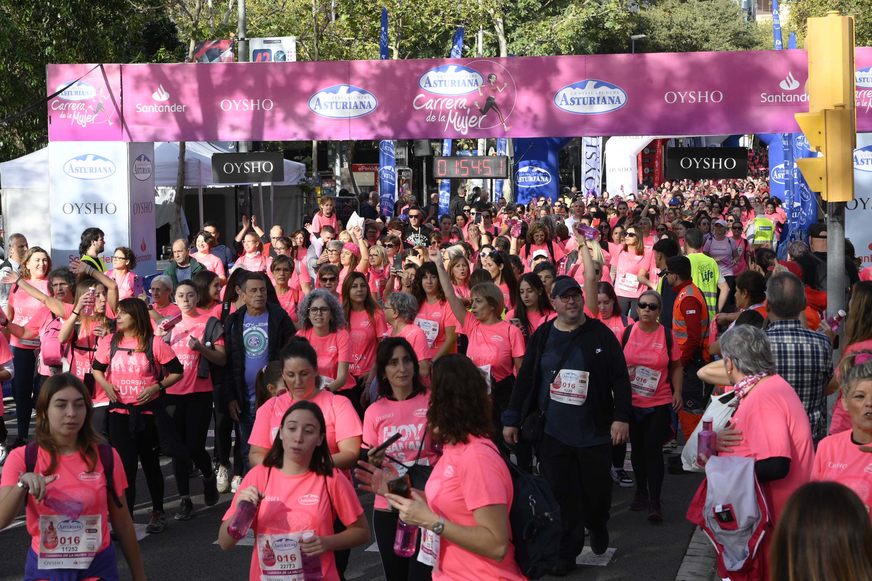 Las mejores fotos de la Carrera de la Mujer de Barcelona 2023. 6429