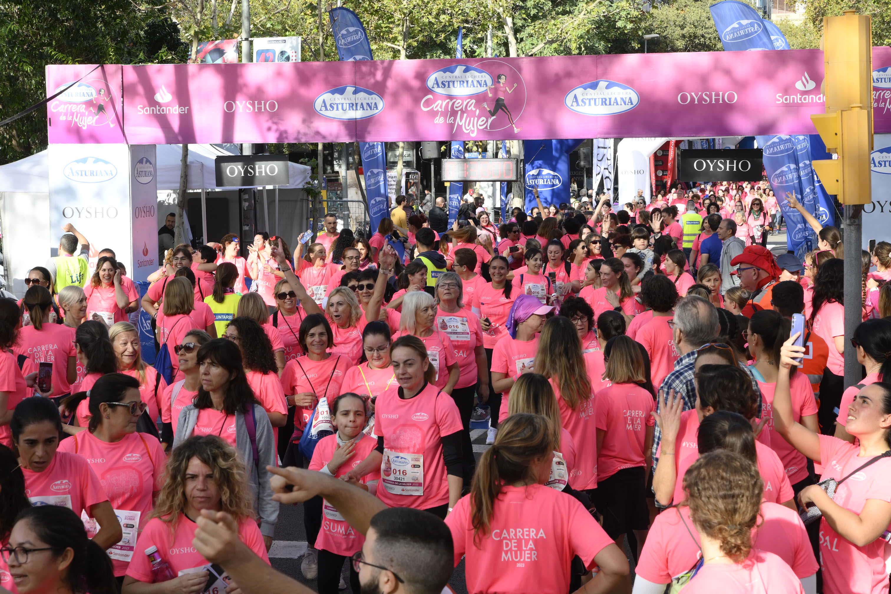 Las mejores fotos de la Carrera de la Mujer de Barcelona 2023. 5937