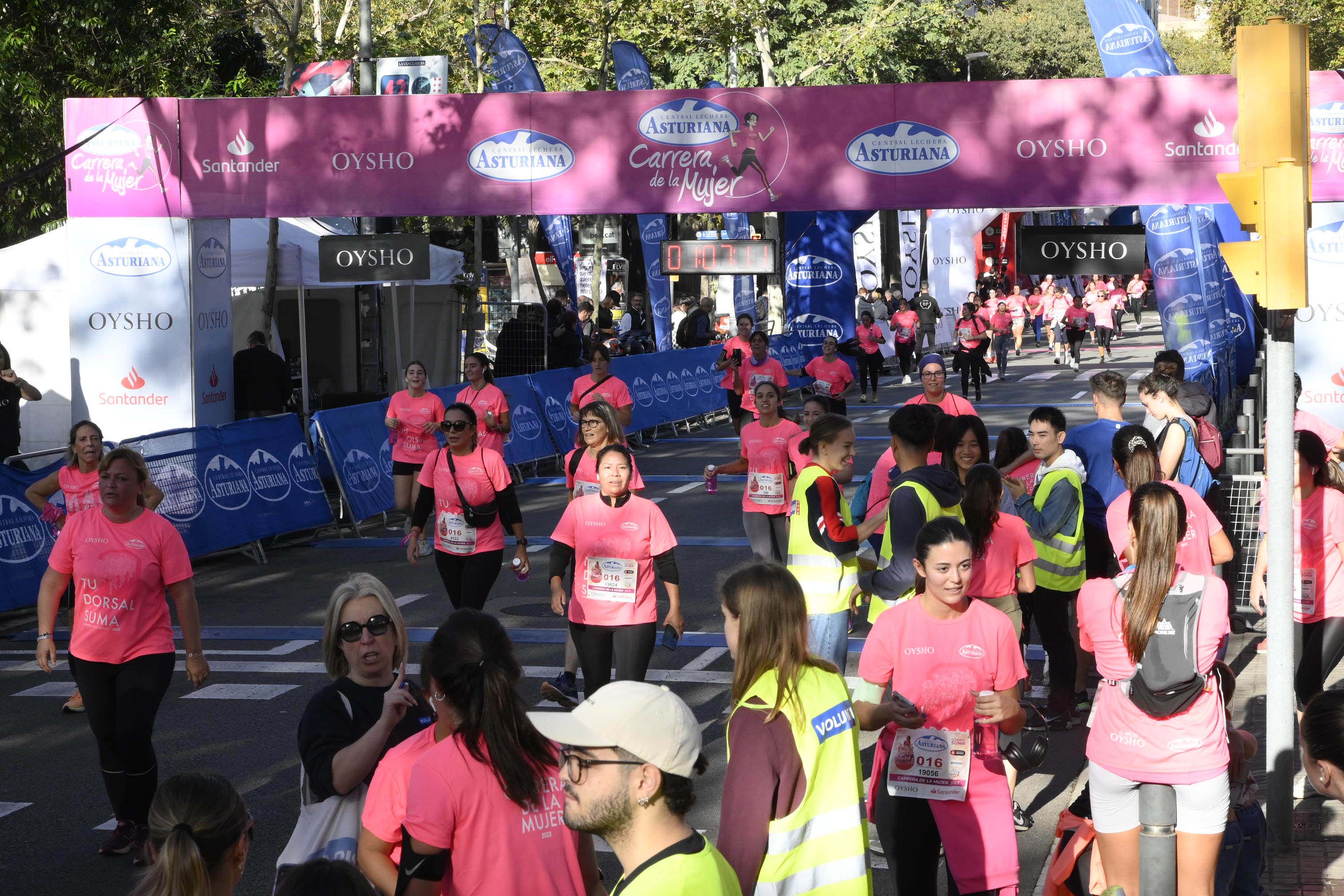 Las mejores fotos de la Carrera de la Mujer de Barcelona 2023. 5092