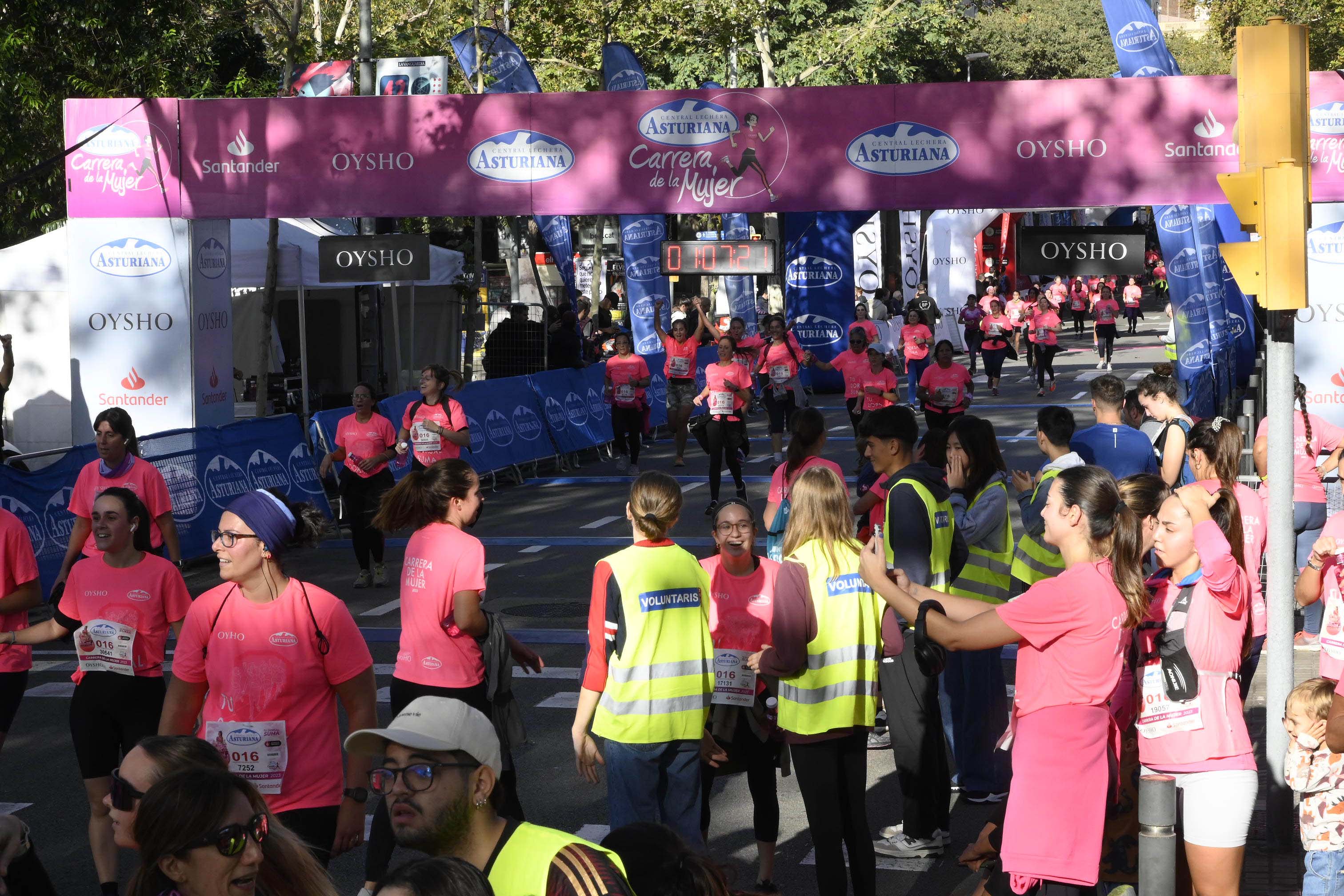 Las mejores fotos de la Carrera de la Mujer de Barcelona 2023. 5097