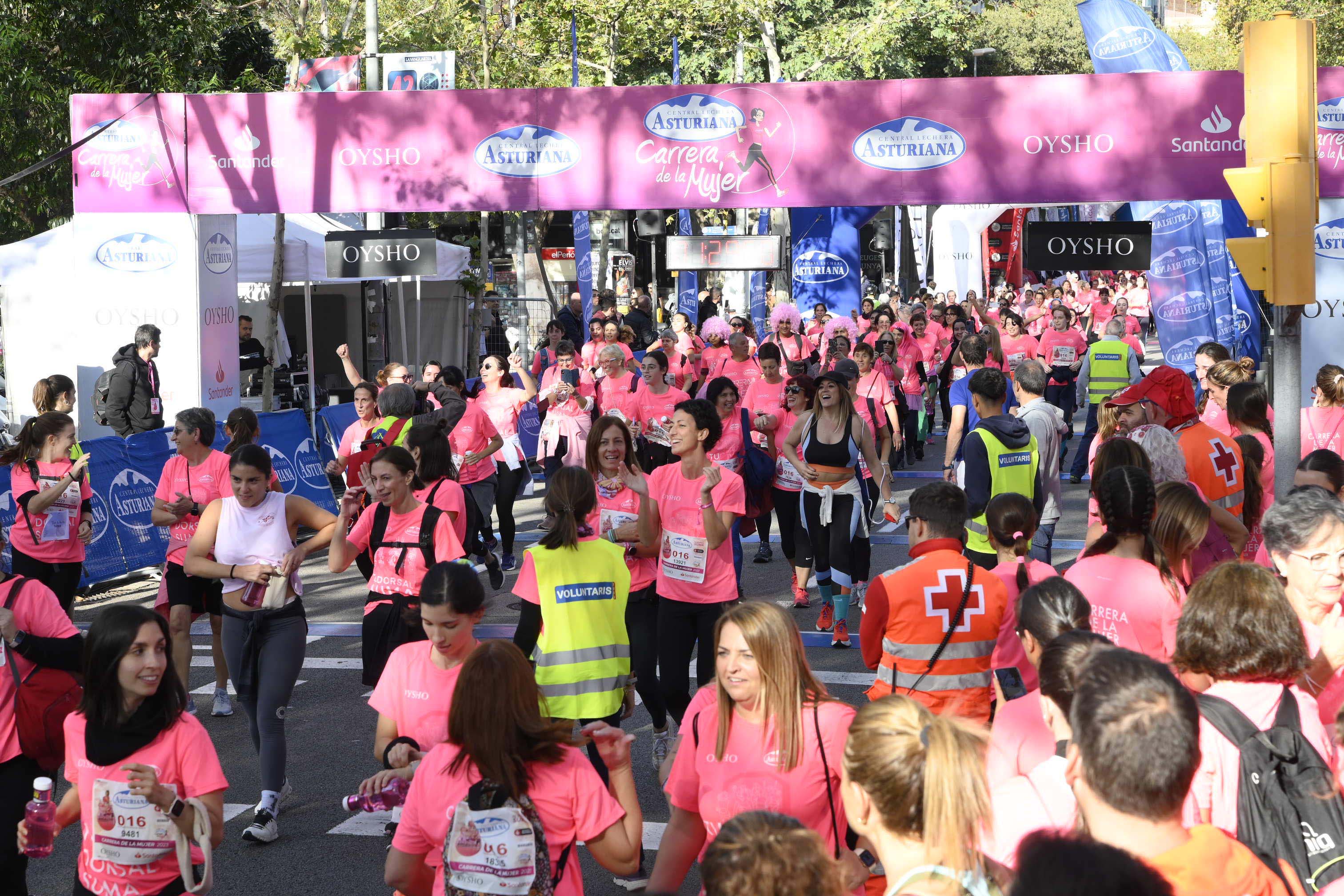 Las mejores fotos de la Carrera de la Mujer de Barcelona 2023. 5698