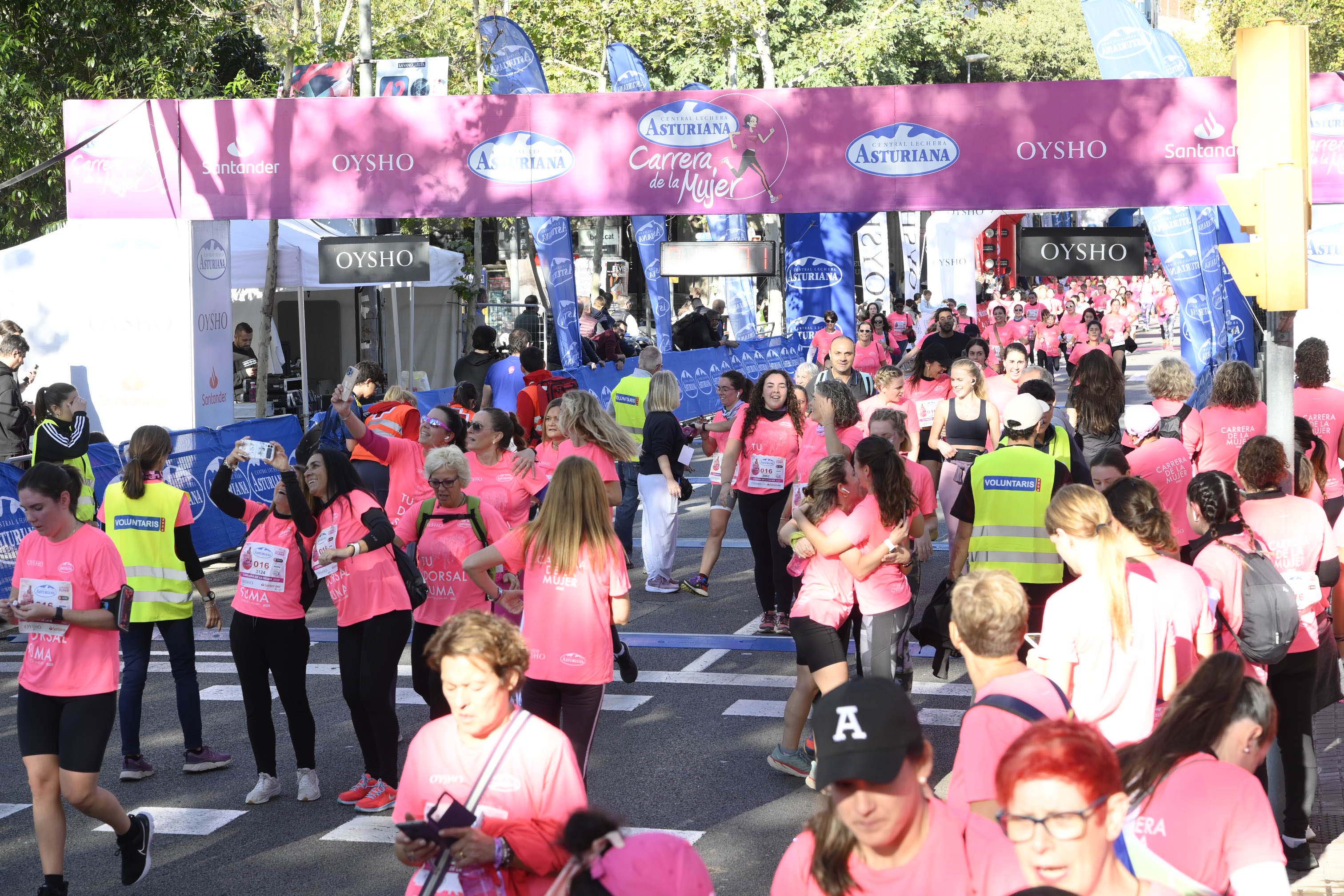 Las mejores fotos de la Carrera de la Mujer de Barcelona 2023. 5343