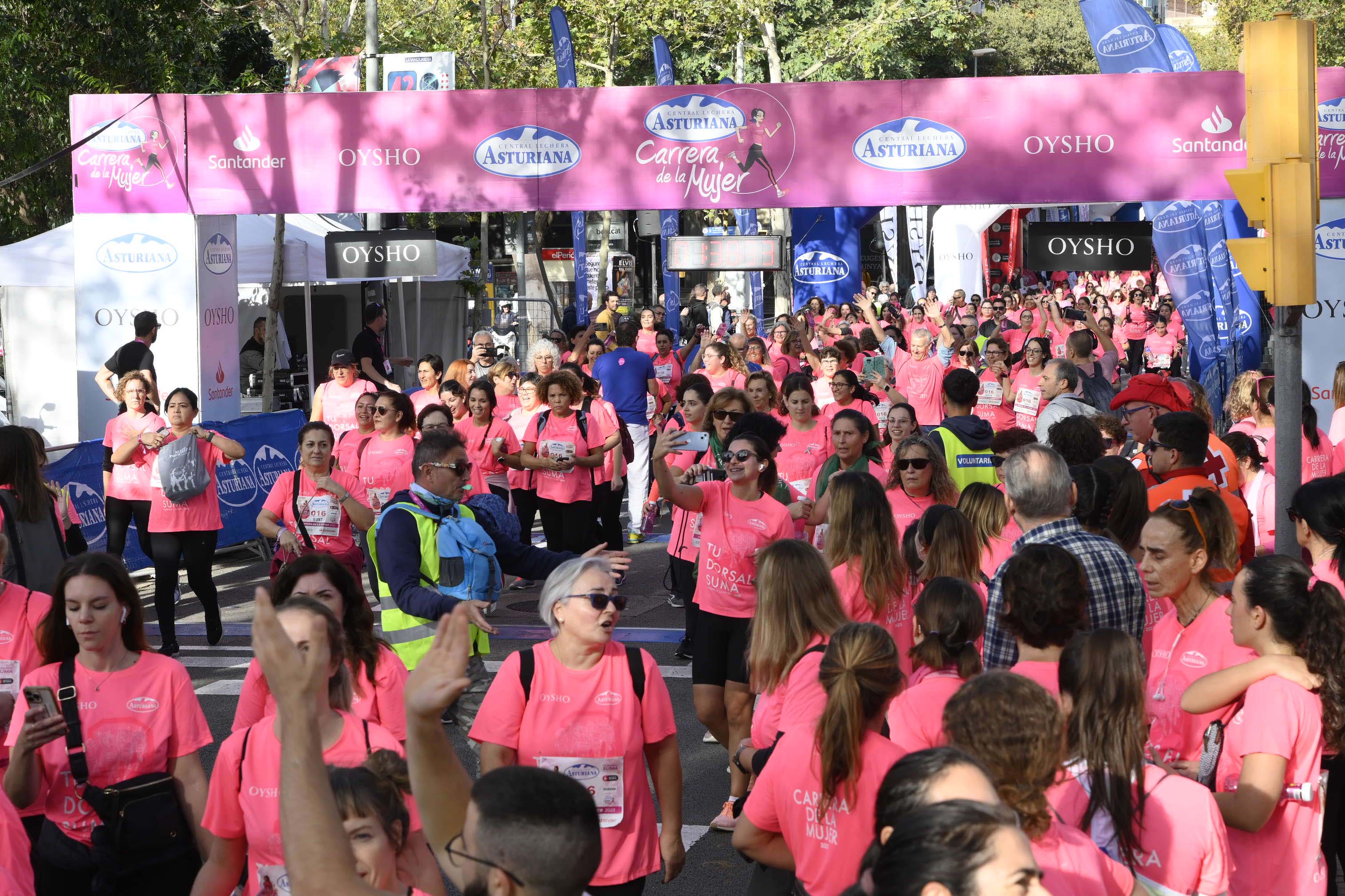 Las mejores fotos de la Carrera de la Mujer de Barcelona 2023. 5949