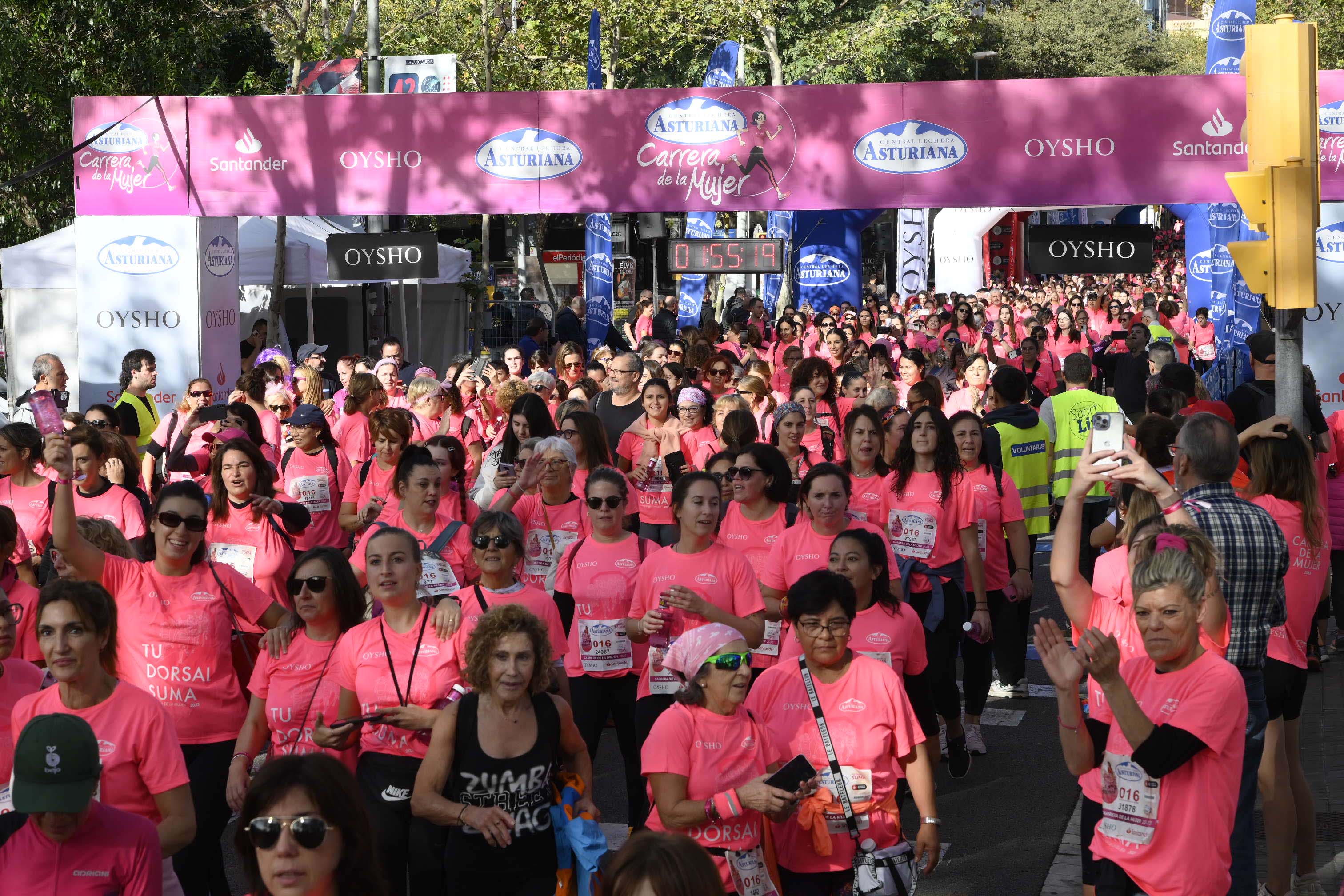Las mejores fotos de la Carrera de la Mujer de Barcelona 2023. 6443
