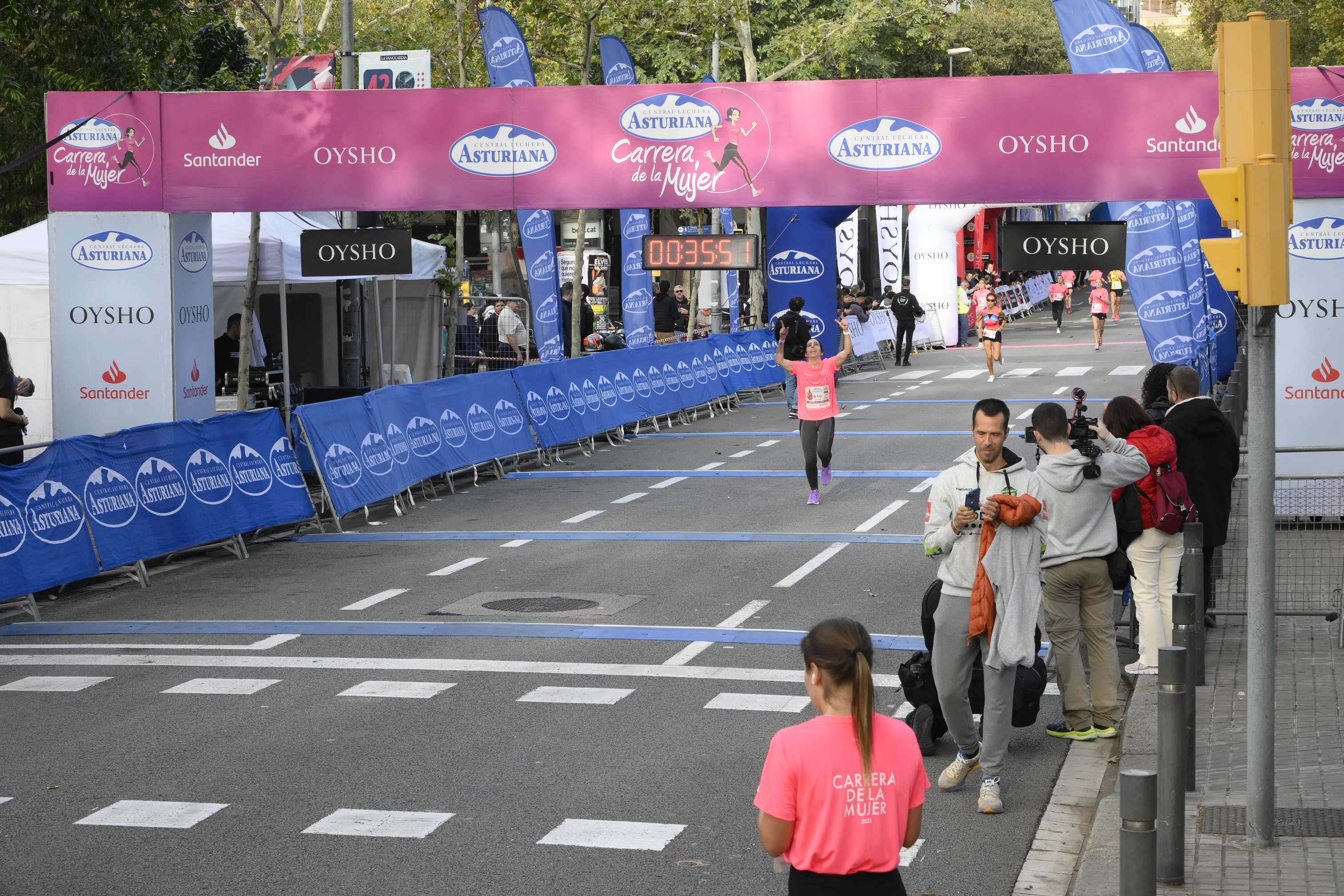 Las mejores fotos de la Carrera de la Mujer de Barcelona 2023. 4164