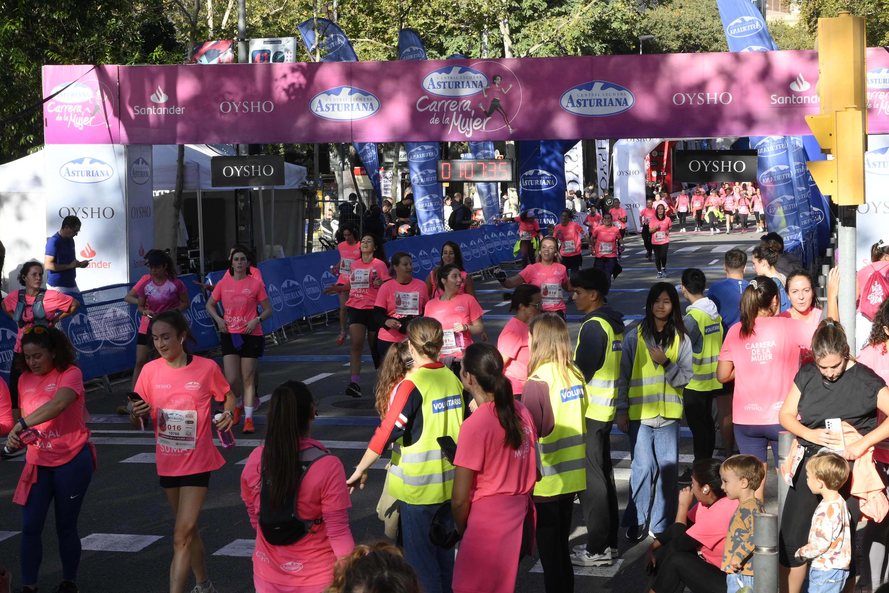 Las mejores fotos de la Carrera de la Mujer de Barcelona 2023. 5104