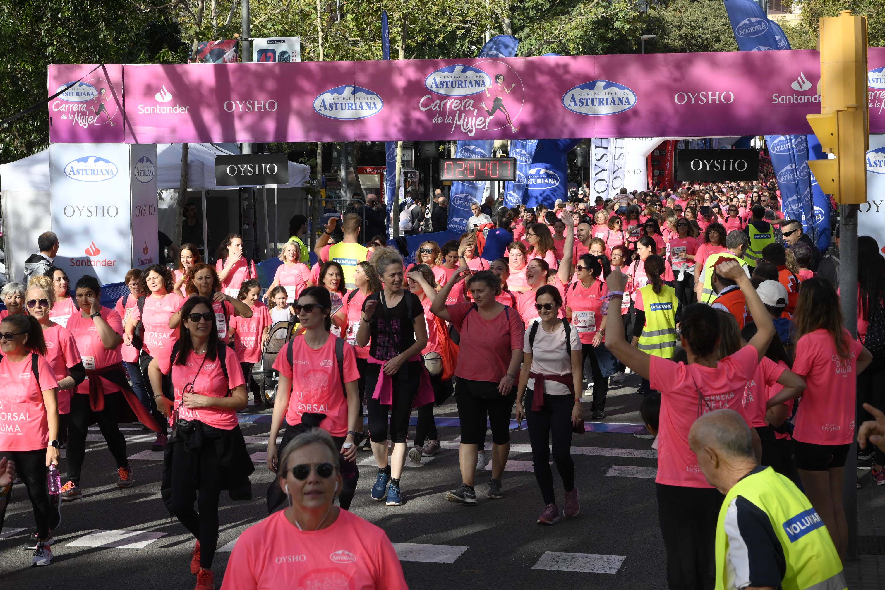 Las mejores fotos de la Carrera de la Mujer de Barcelona 2023. 6693