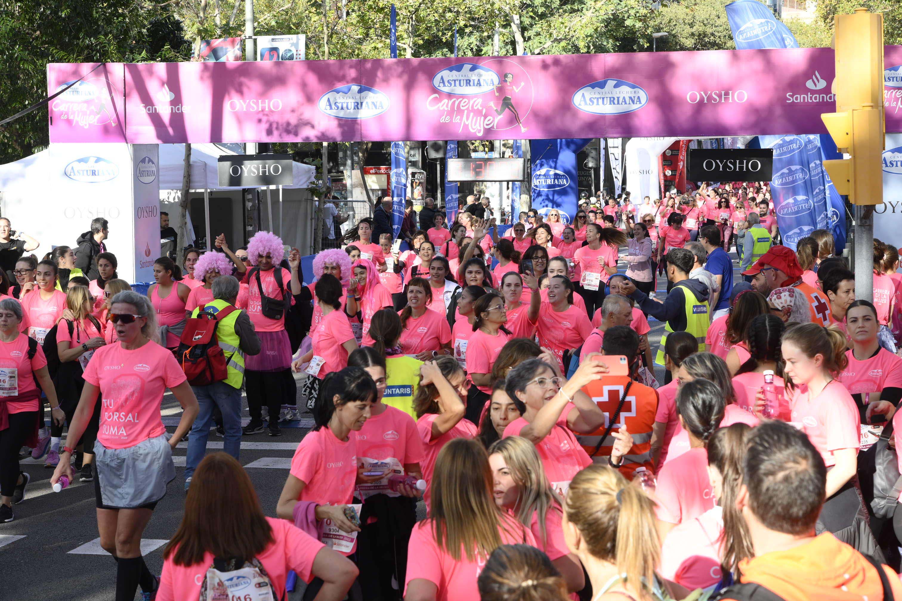 Las mejores fotos de la Carrera de la Mujer de Barcelona 2023. 5704