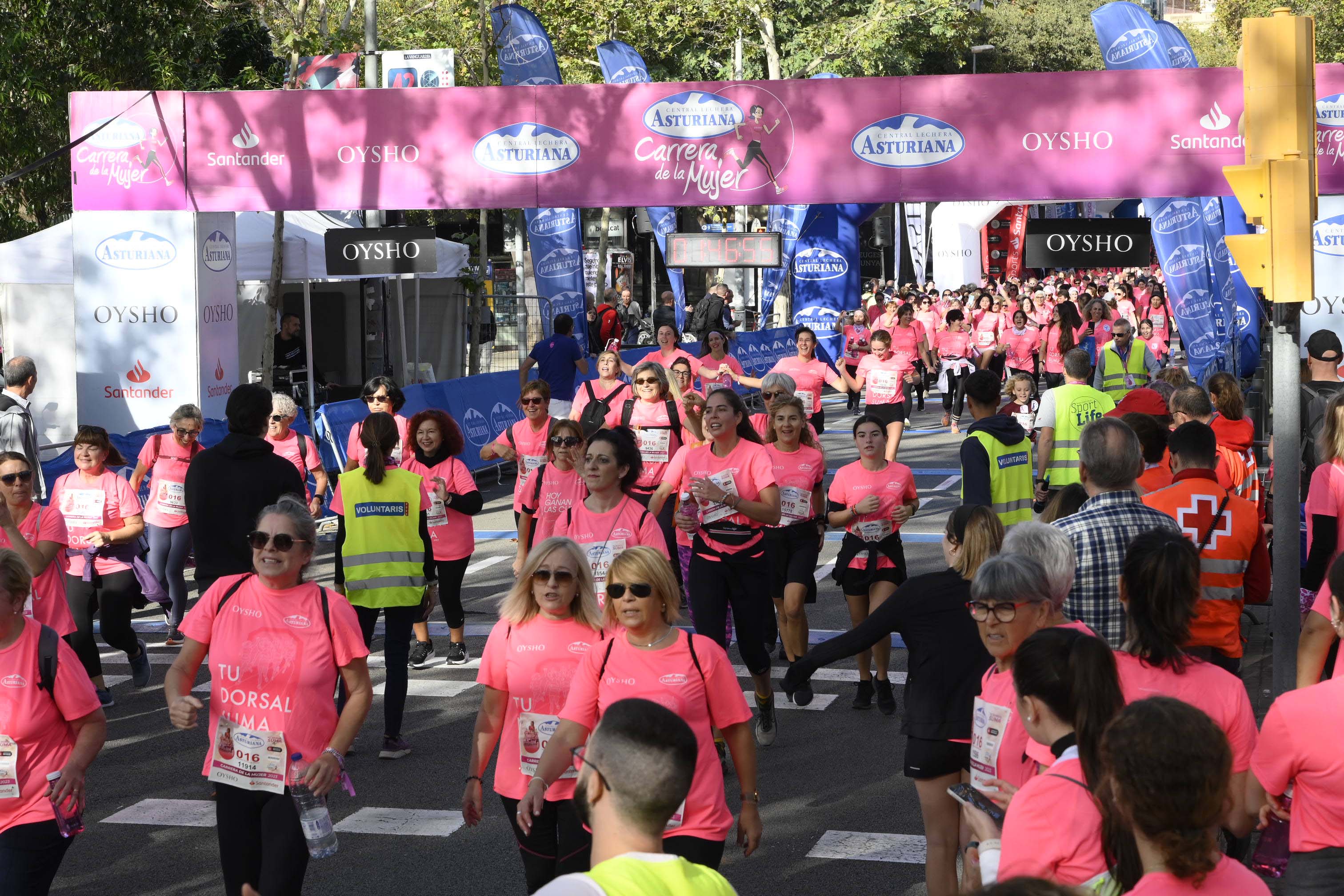 Las mejores fotos de la Carrera de la Mujer de Barcelona 2023. 6200