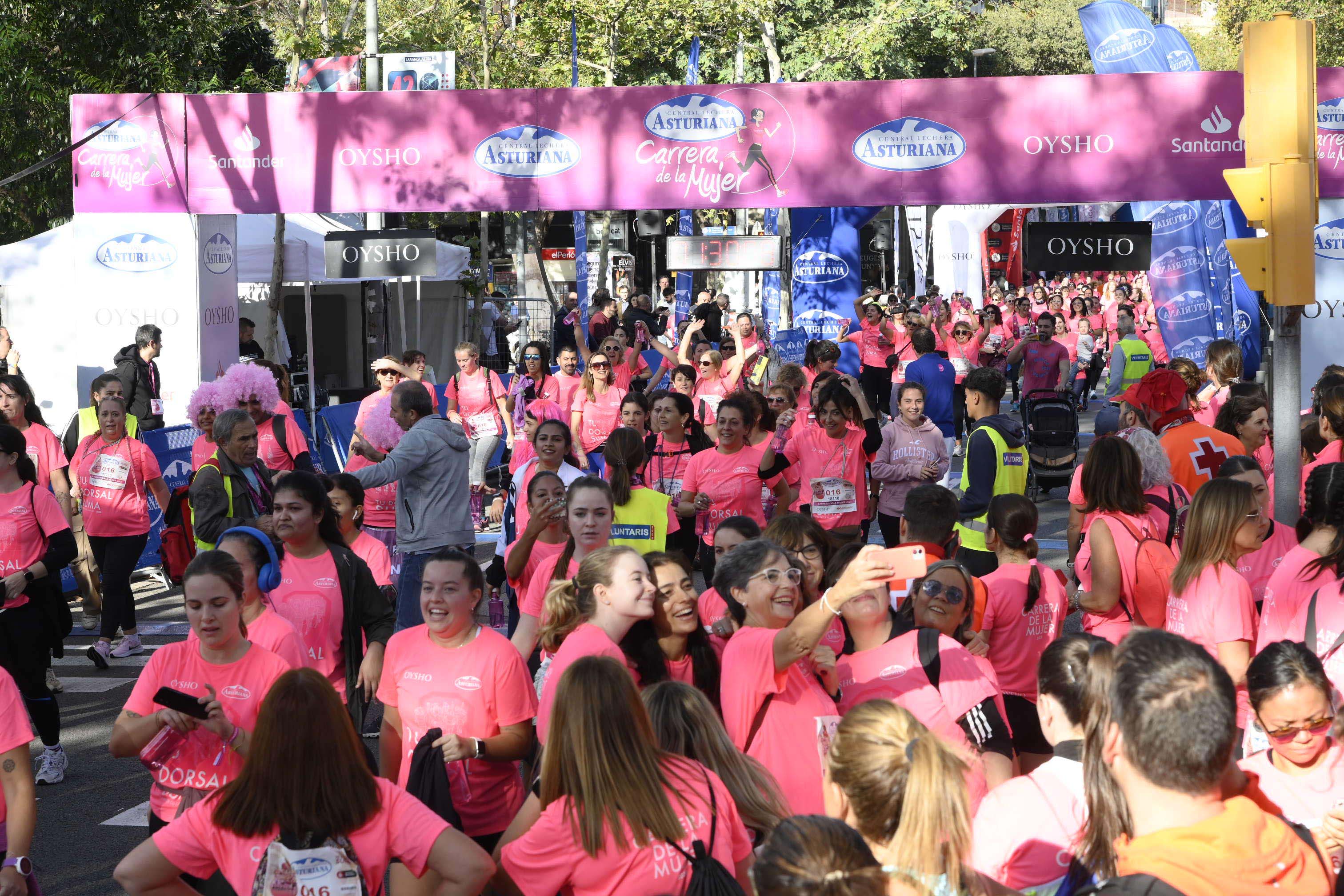 Las mejores fotos de la Carrera de la Mujer de Barcelona 2023. 5707