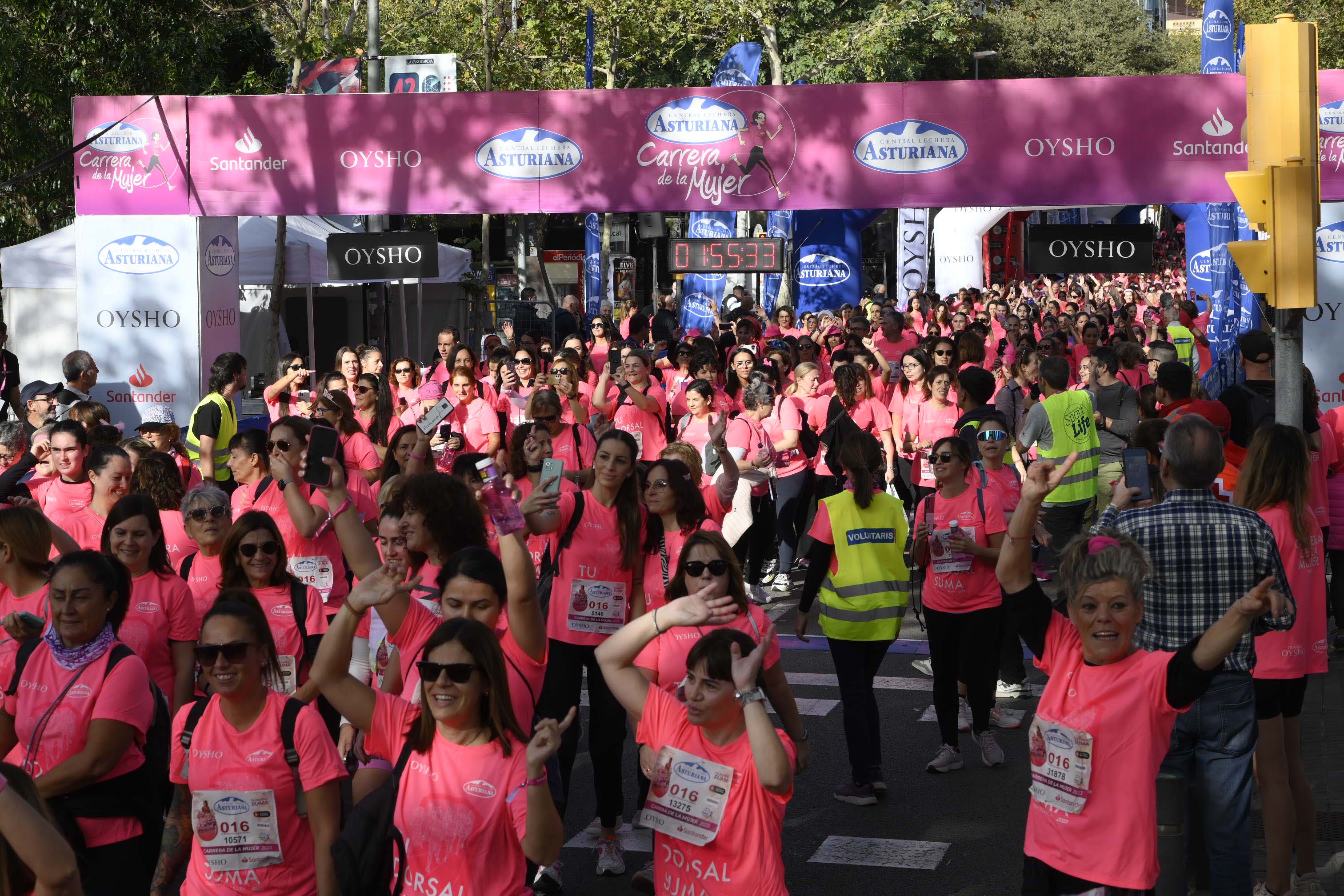 Las mejores fotos de la Carrera de la Mujer de Barcelona 2023. 6450