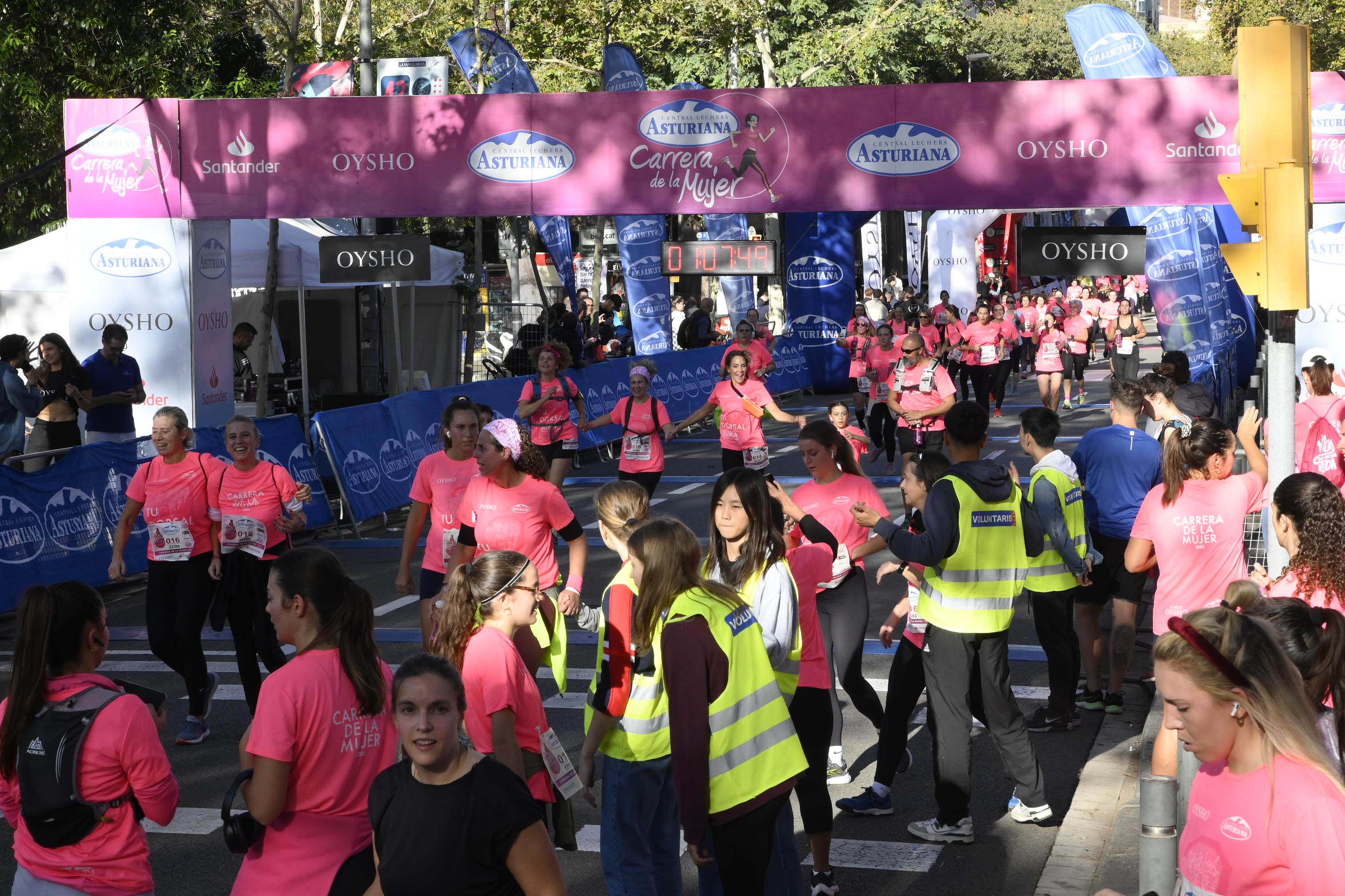 Las mejores fotos de la Carrera de la Mujer de Barcelona 2023. 5111