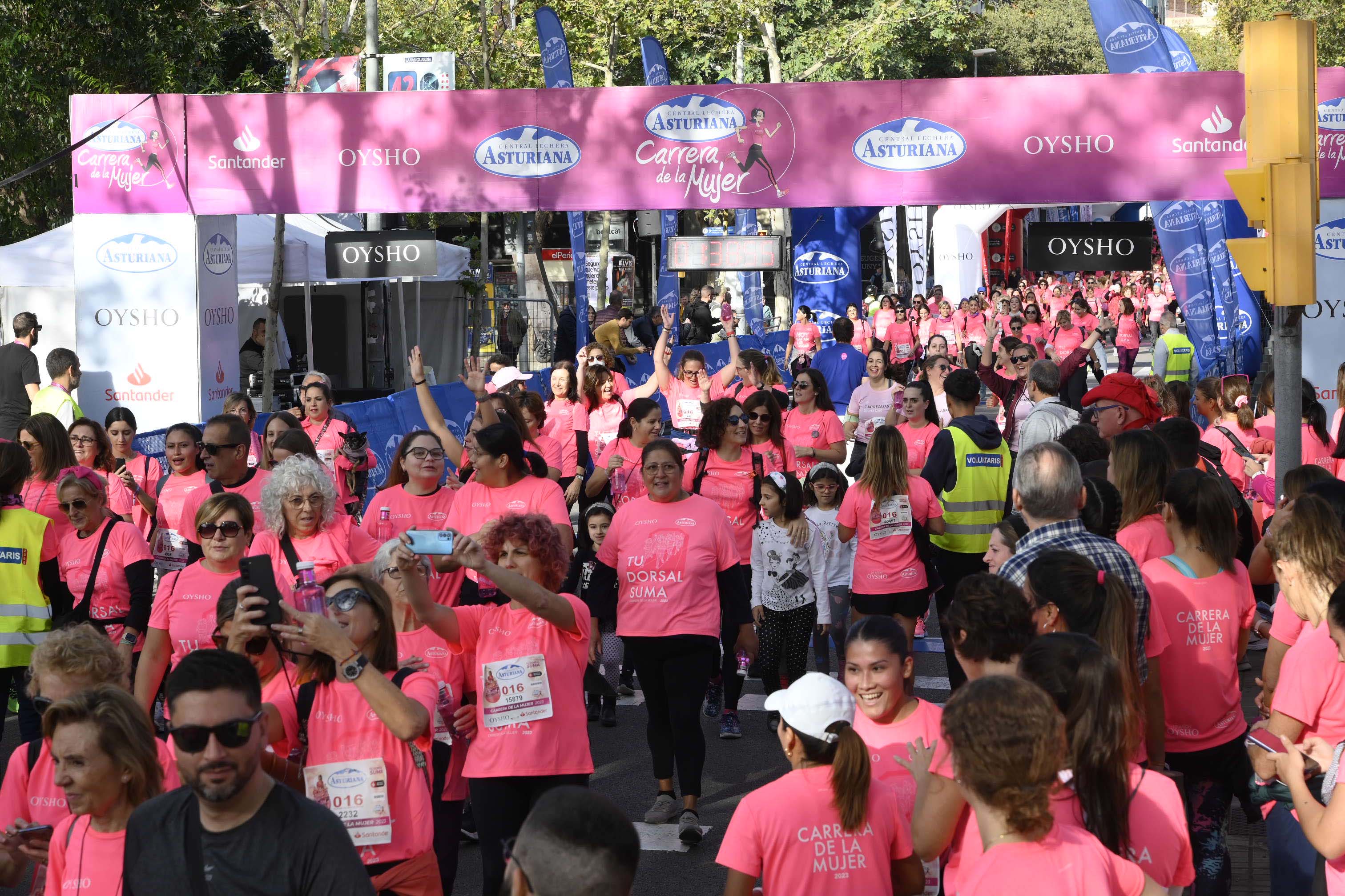 Las mejores fotos de la Carrera de la Mujer de Barcelona 2023. 5960