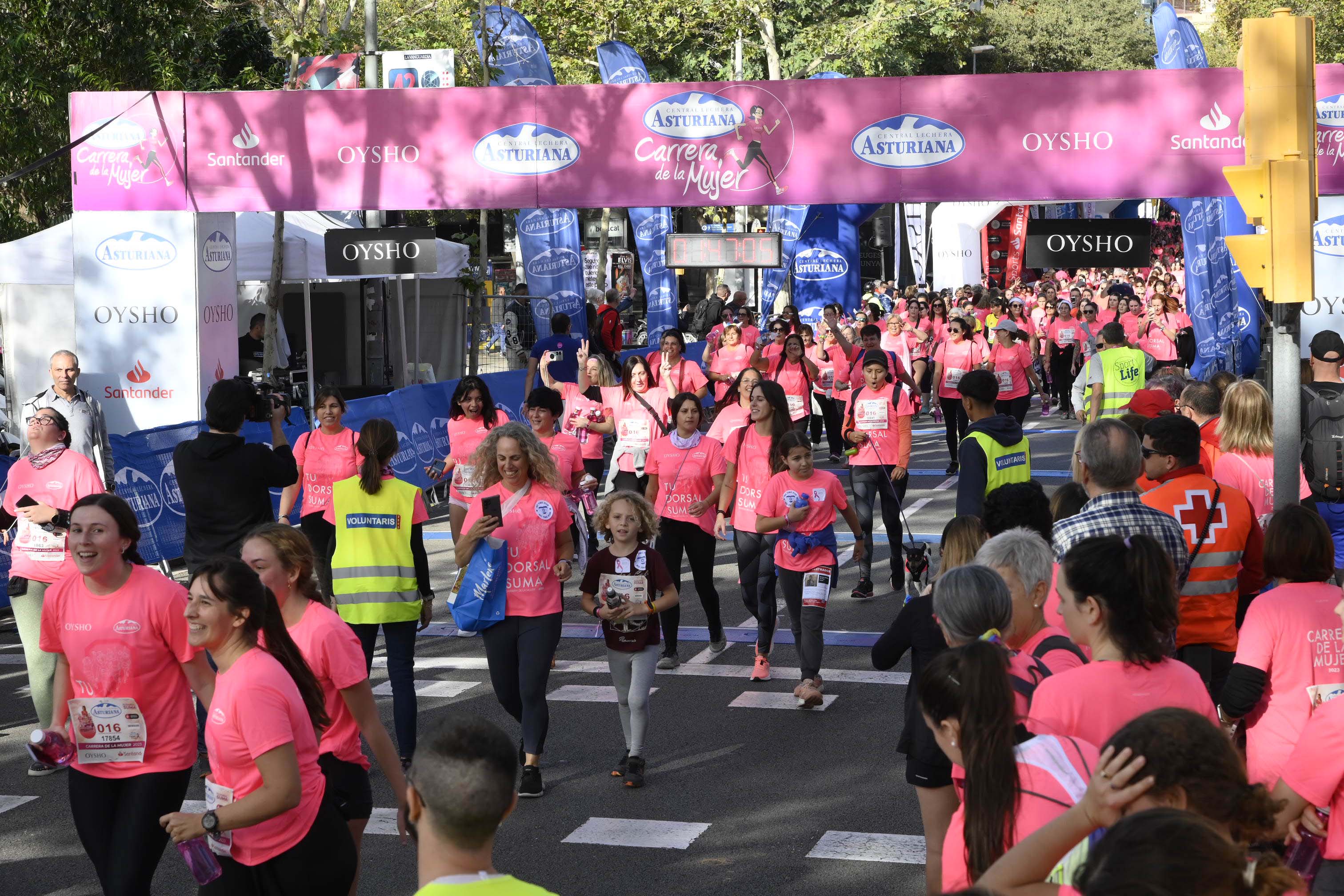 Las mejores fotos de la Carrera de la Mujer de Barcelona 2023. 6205