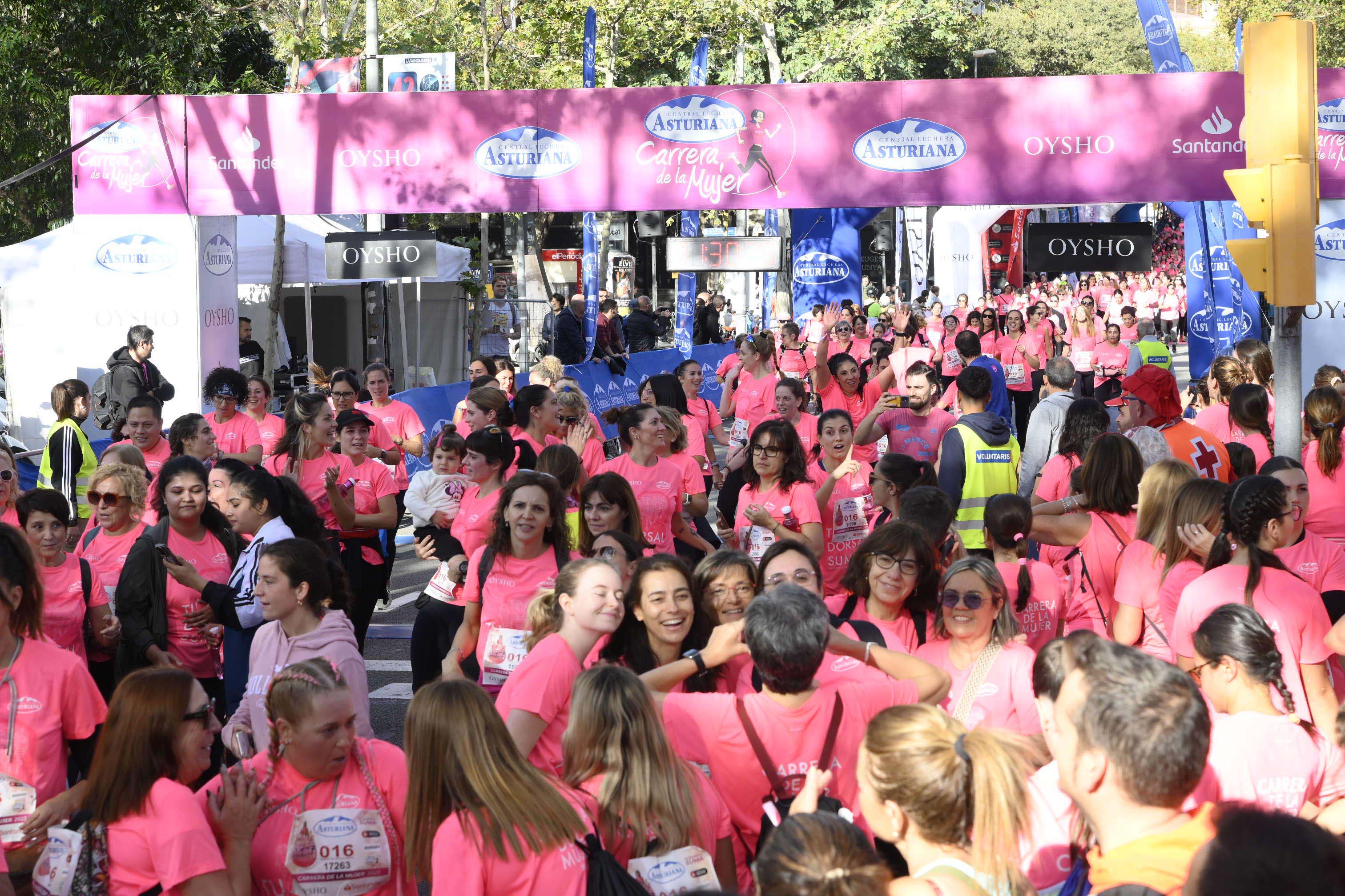 Las mejores fotos de la Carrera de la Mujer de Barcelona 2023. 5713