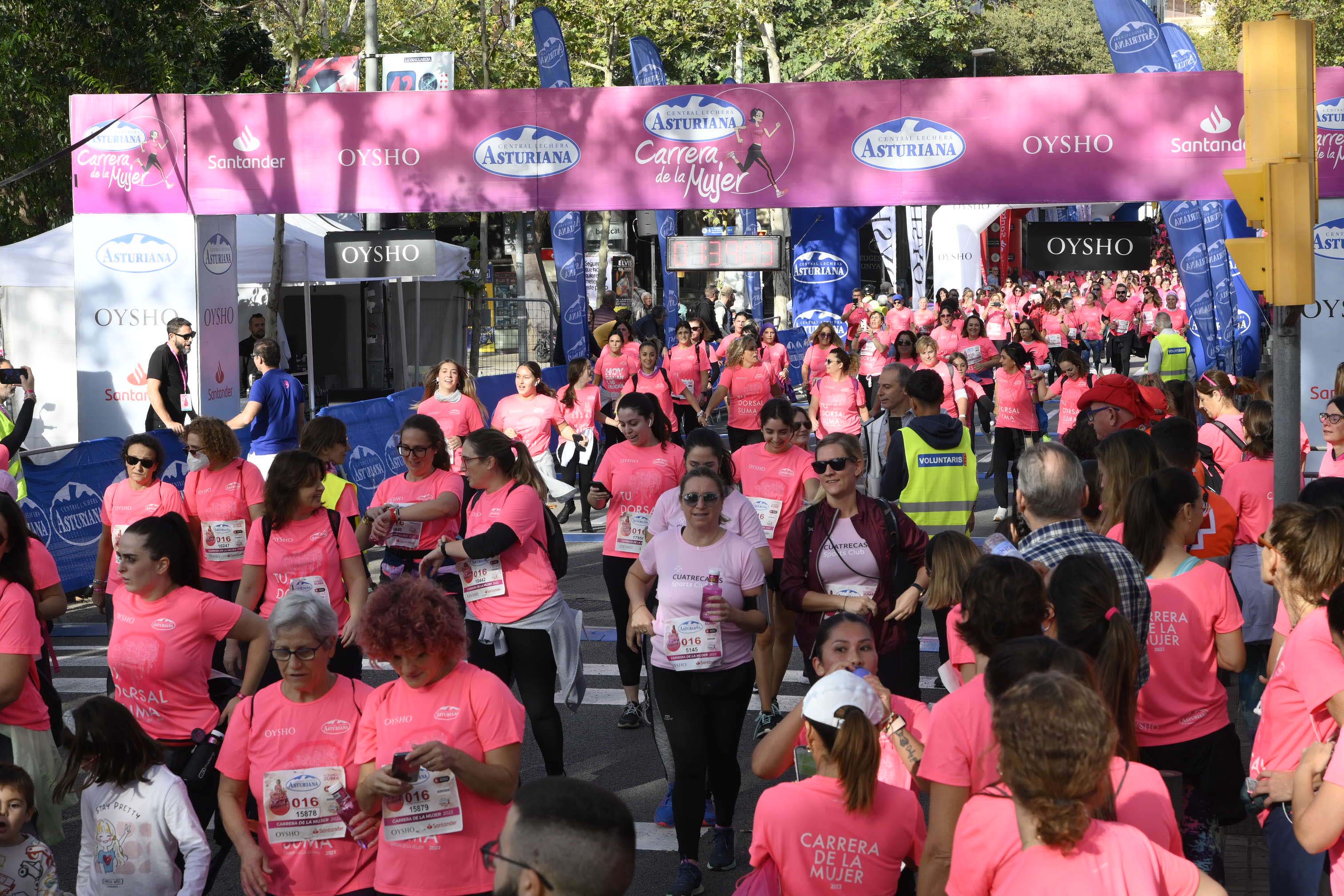 Las mejores fotos de la Carrera de la Mujer de Barcelona 2023. 5964