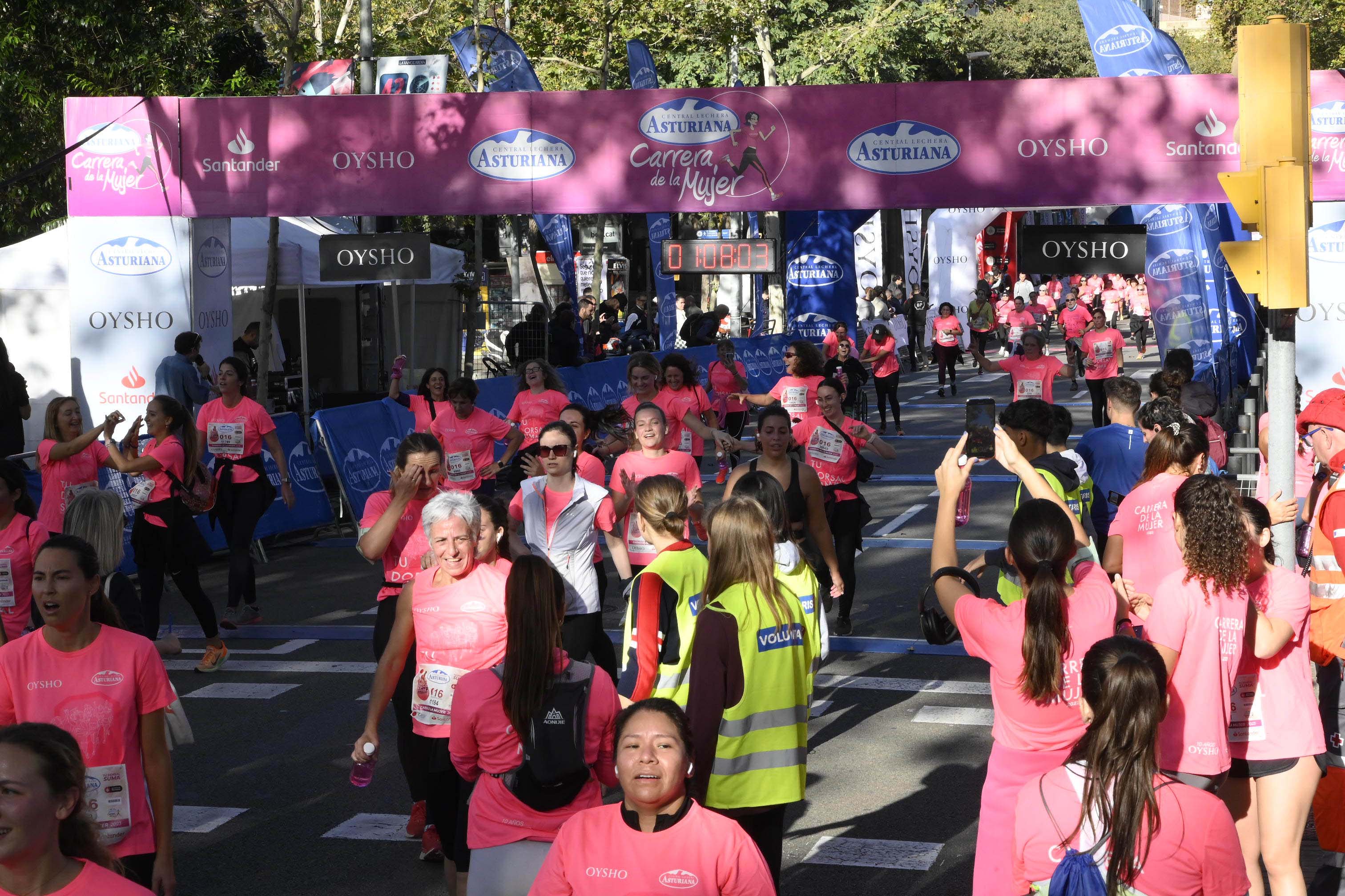 Las mejores fotos de la Carrera de la Mujer de Barcelona 2023. 5118