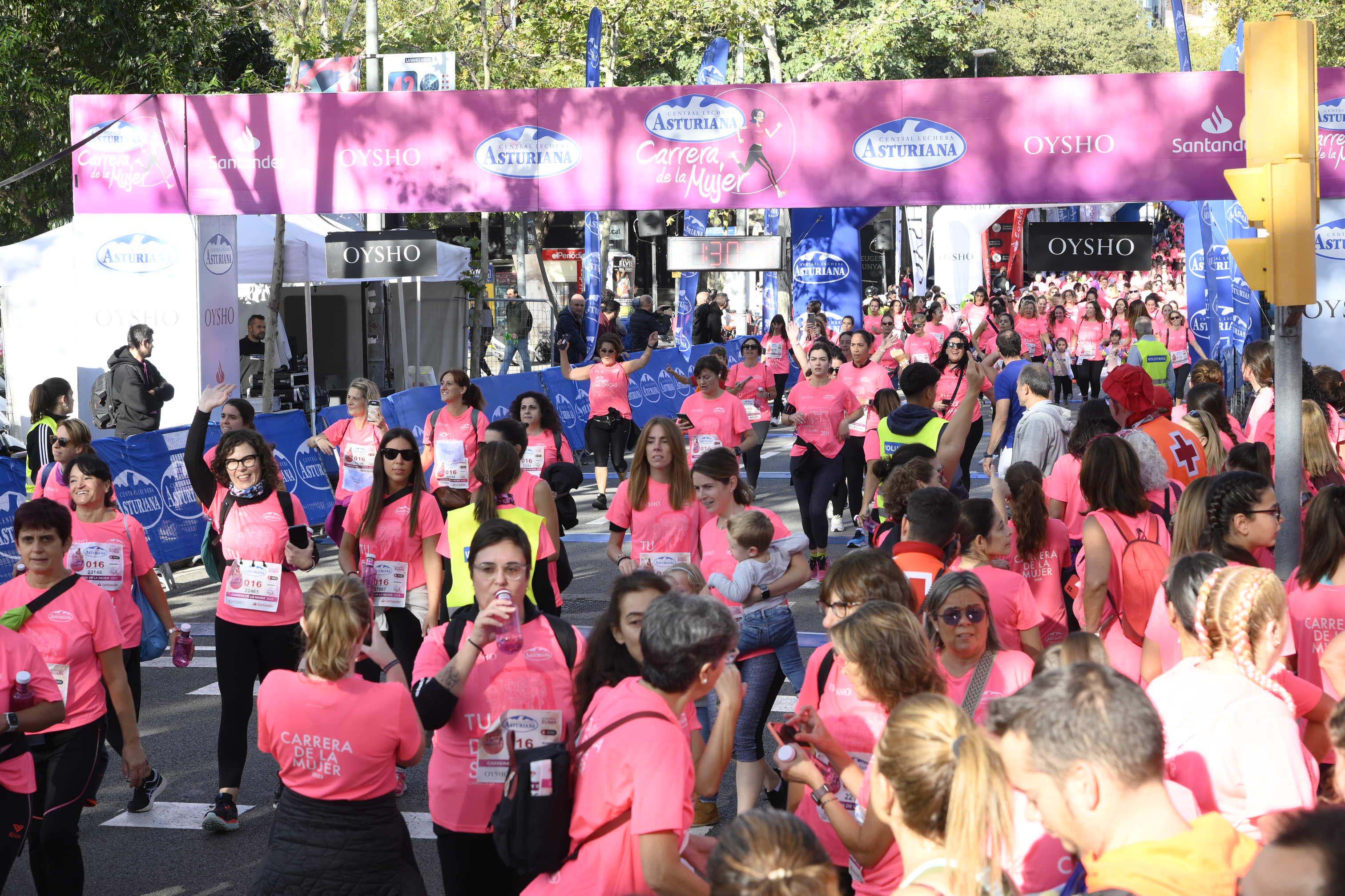 Las mejores fotos de la Carrera de la Mujer de Barcelona 2023. 5721