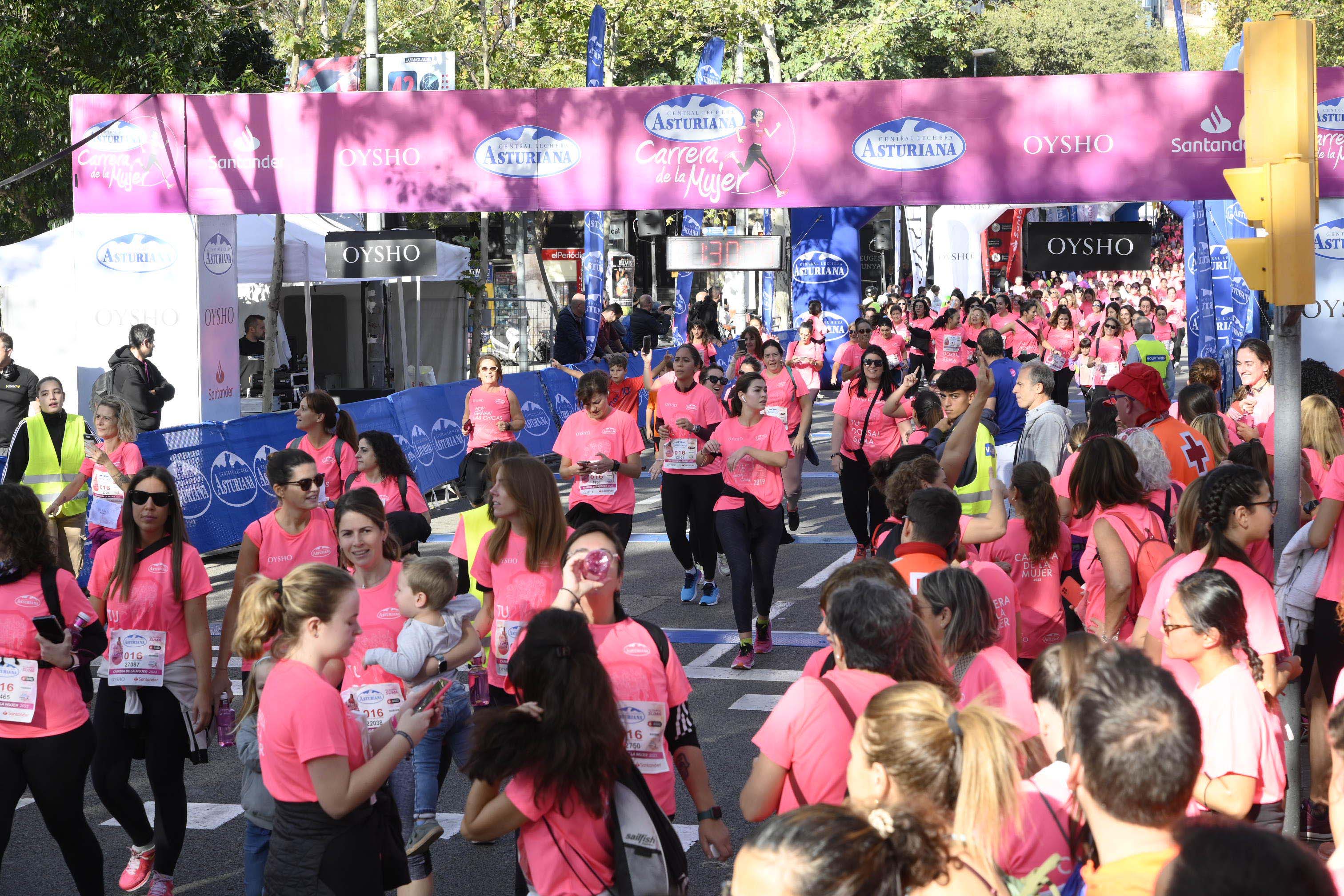 Las mejores fotos de la Carrera de la Mujer de Barcelona 2023. 5722