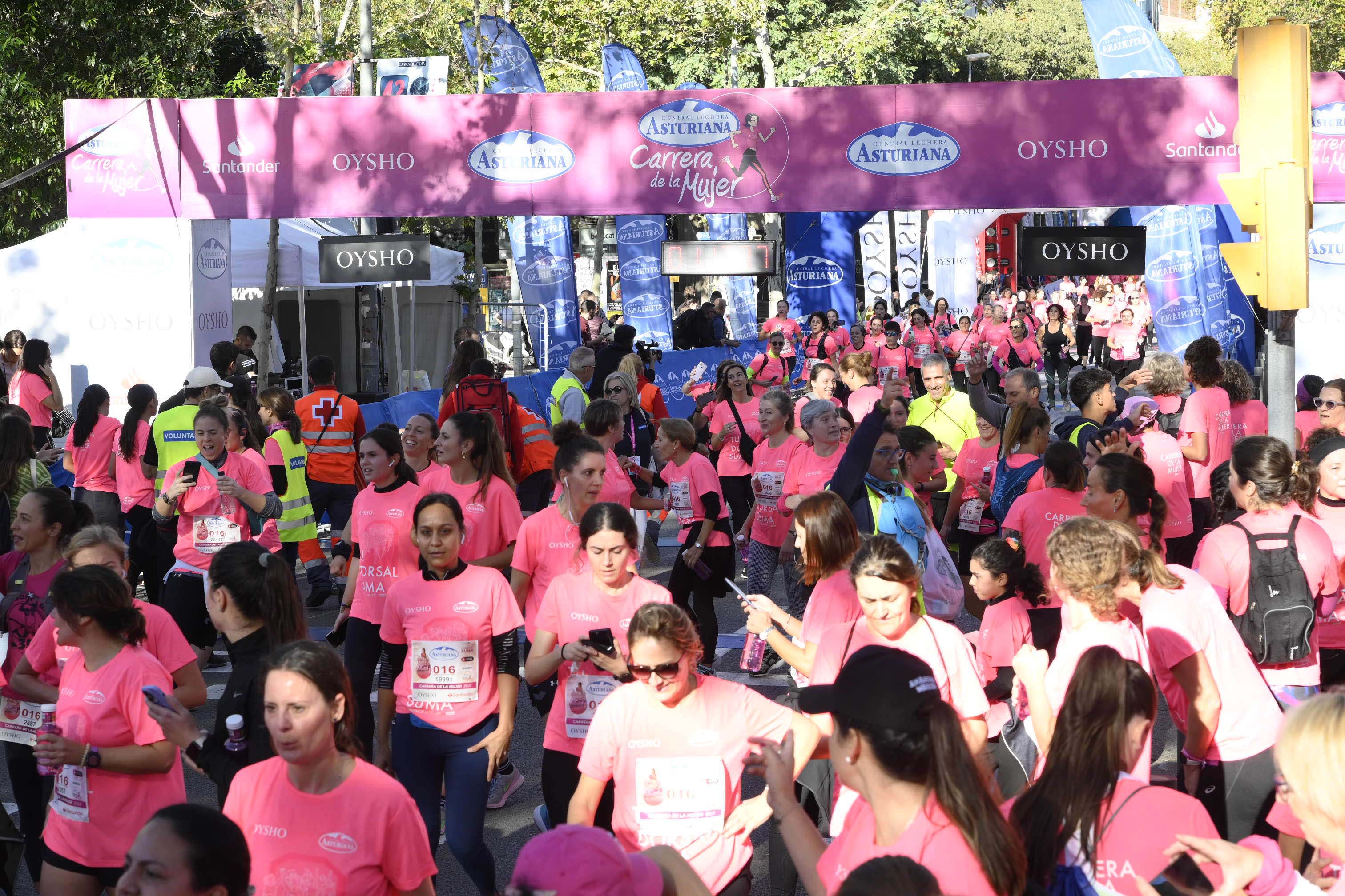 Las mejores fotos de la Carrera de la Mujer de Barcelona 2023. 5361
