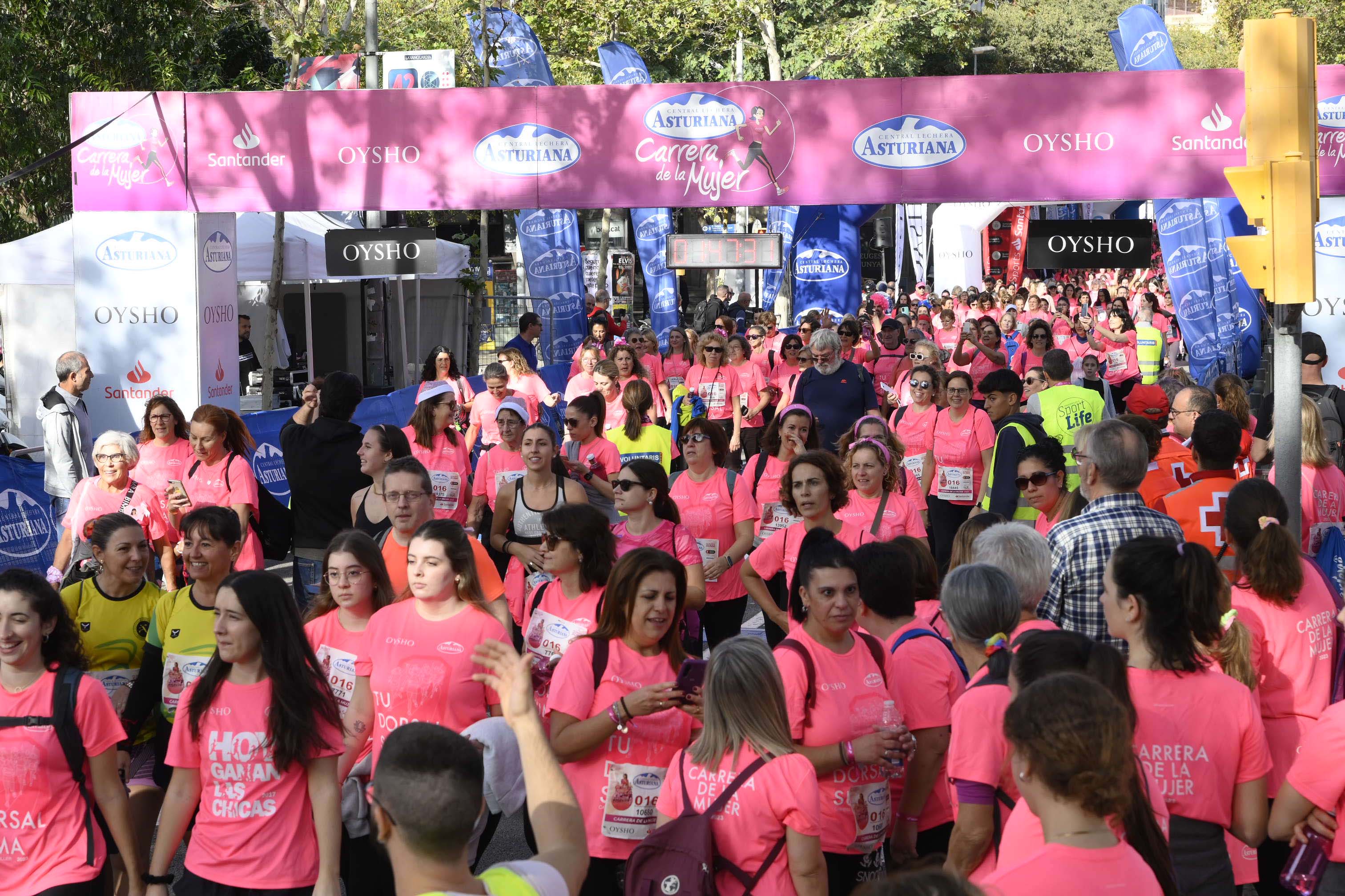 Las mejores fotos de la Carrera de la Mujer de Barcelona 2023. 6218