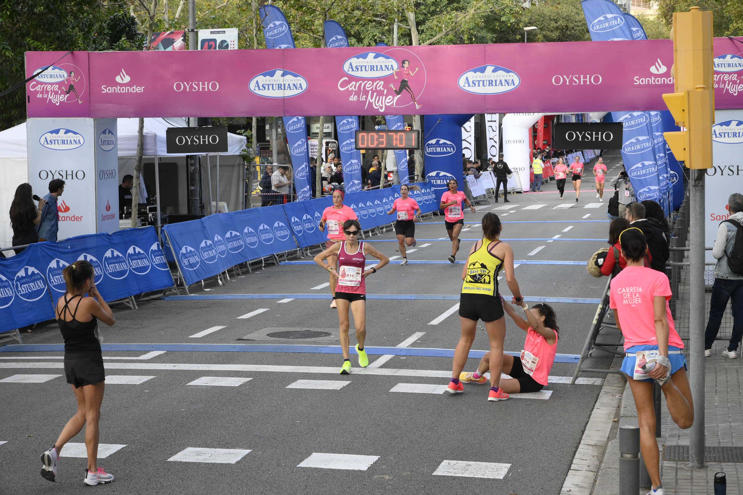 Las mejores fotos de la Carrera de la Mujer de Barcelona 2023. 4192