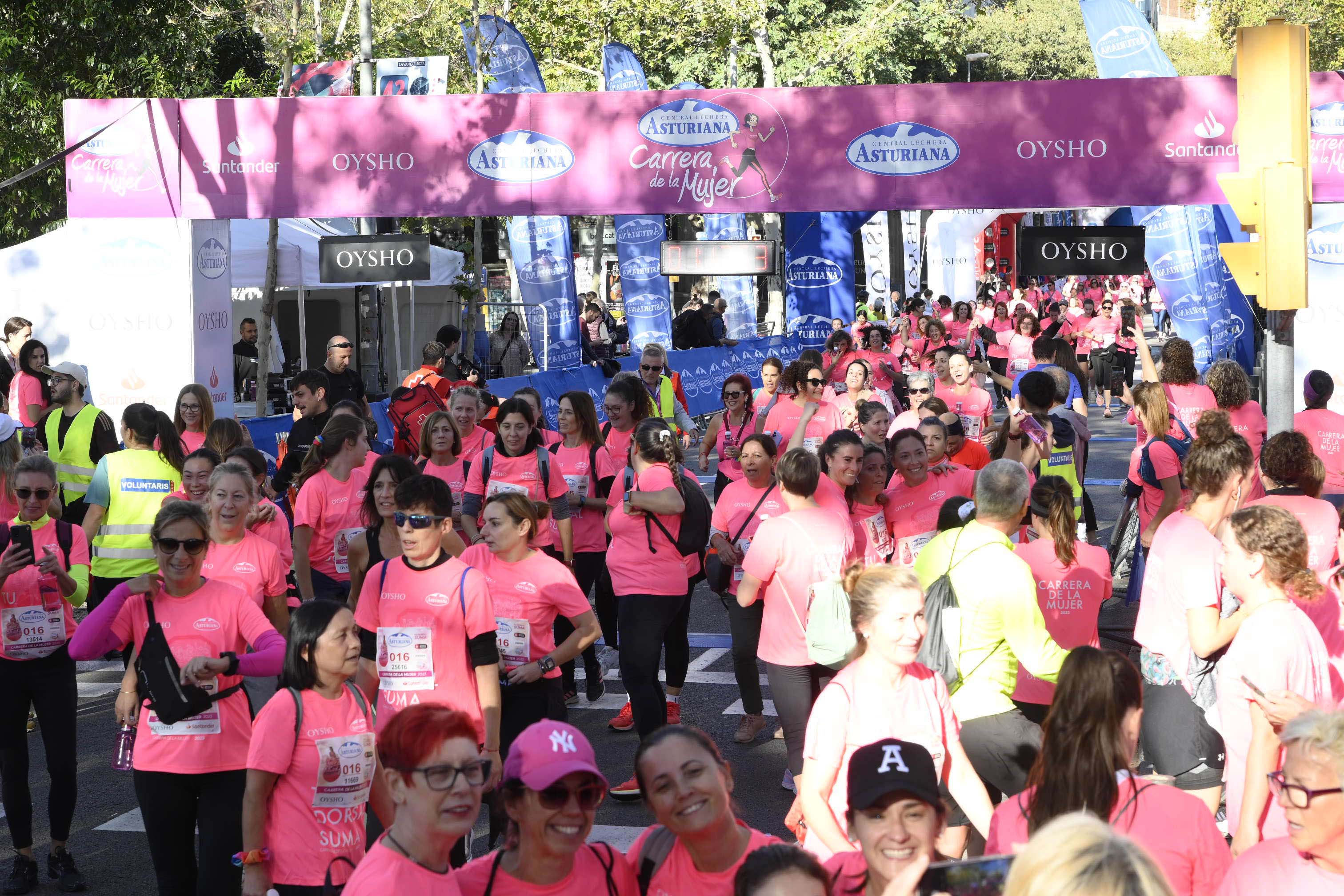 Las mejores fotos de la Carrera de la Mujer de Barcelona 2023. 5369