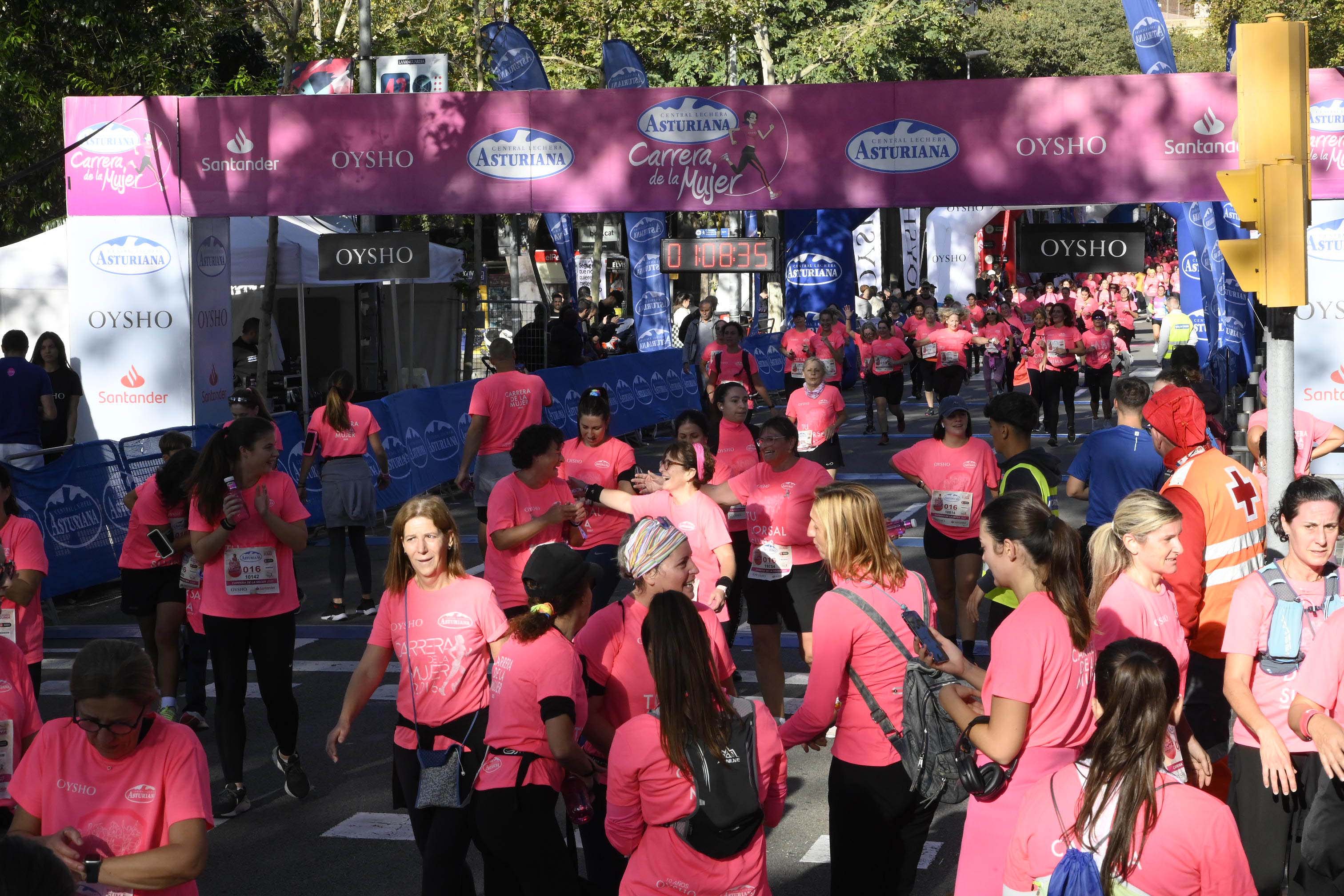 Las mejores fotos de la Carrera de la Mujer de Barcelona 2023. 5134