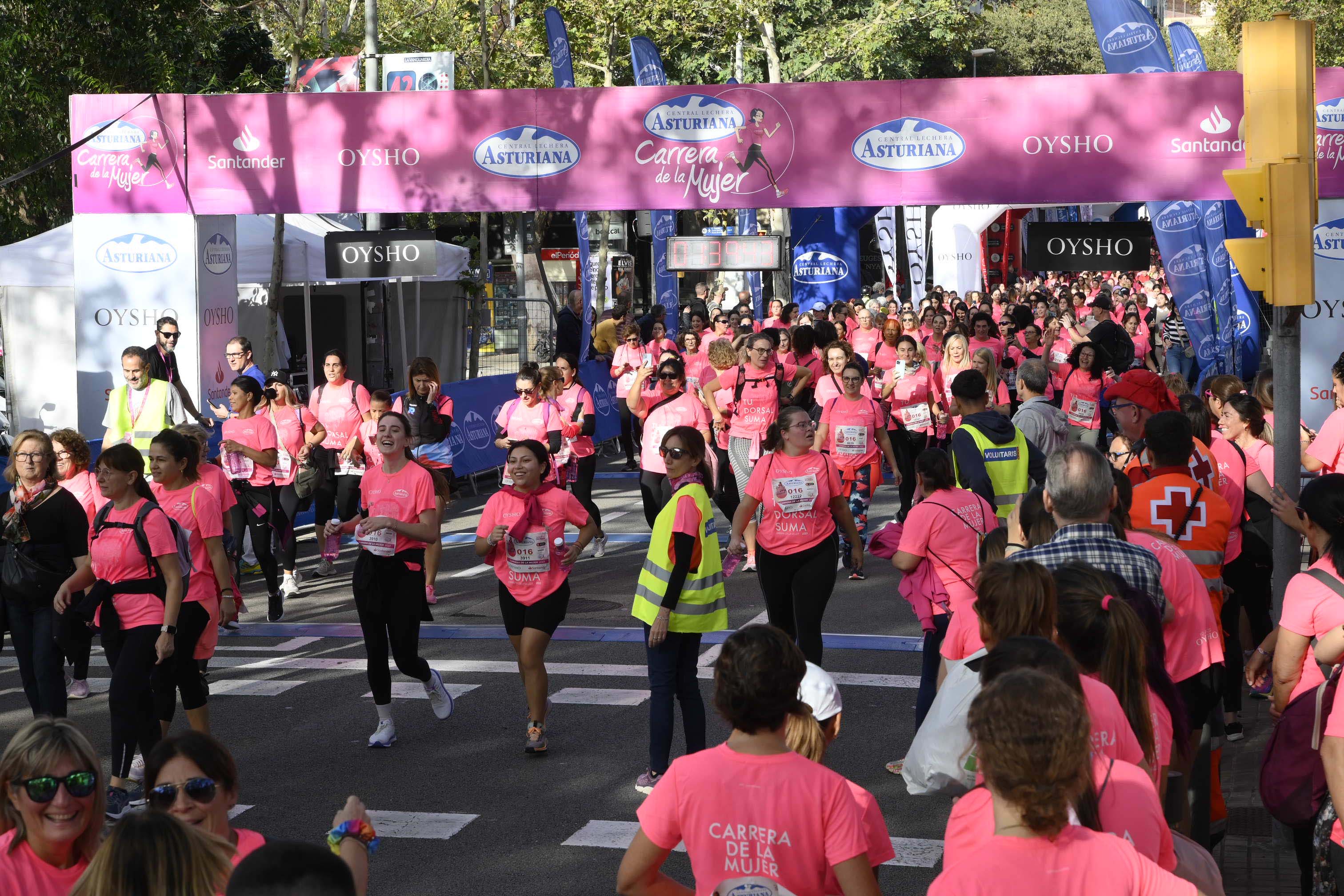 Las mejores fotos de la Carrera de la Mujer de Barcelona 2023. 5984